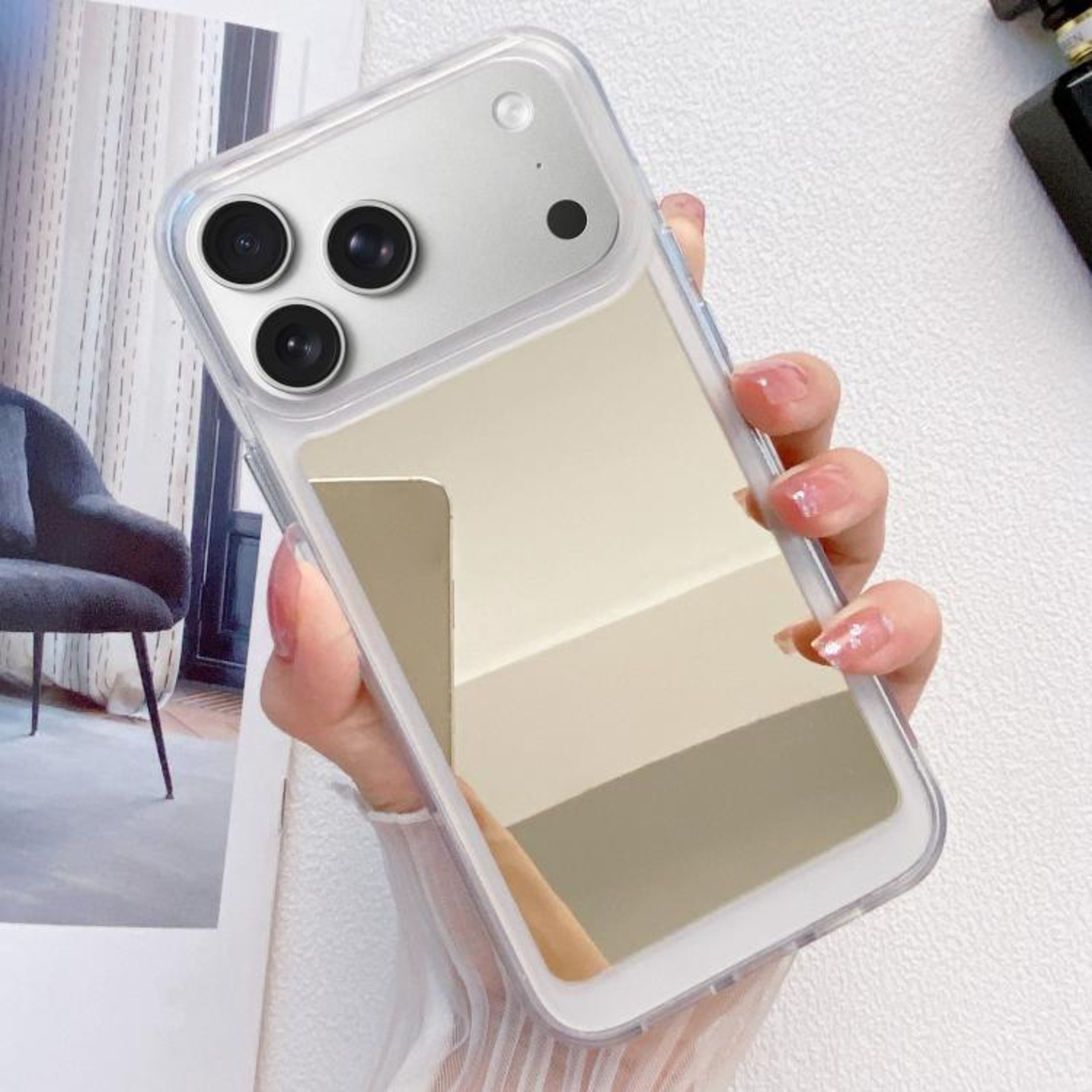IPhone 18 Pro Mirror TPU Phone Case With Raised Camera Protection 5