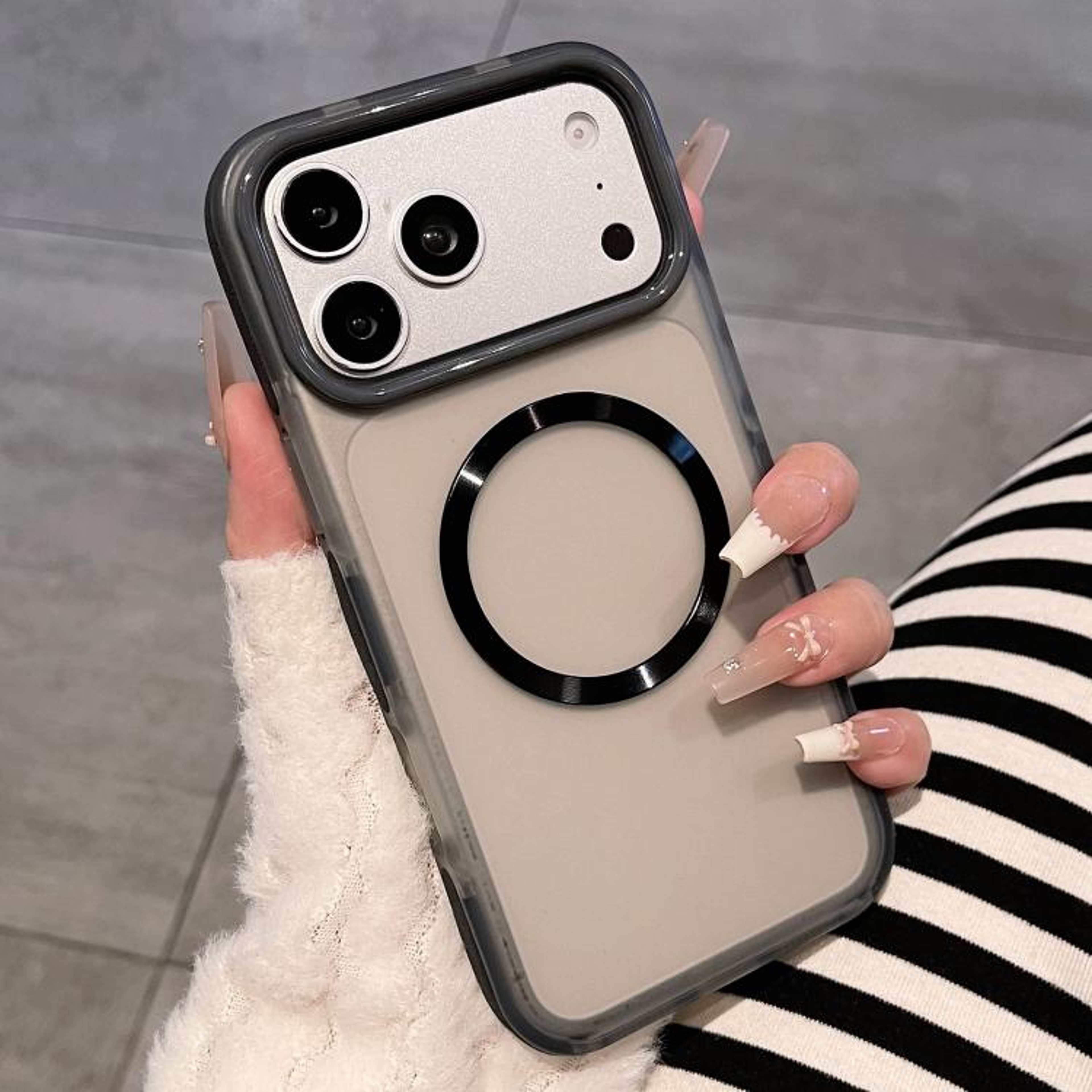 IPhone 18 Pro Magnetic Case With DualColor Translucent Matte Finish 9