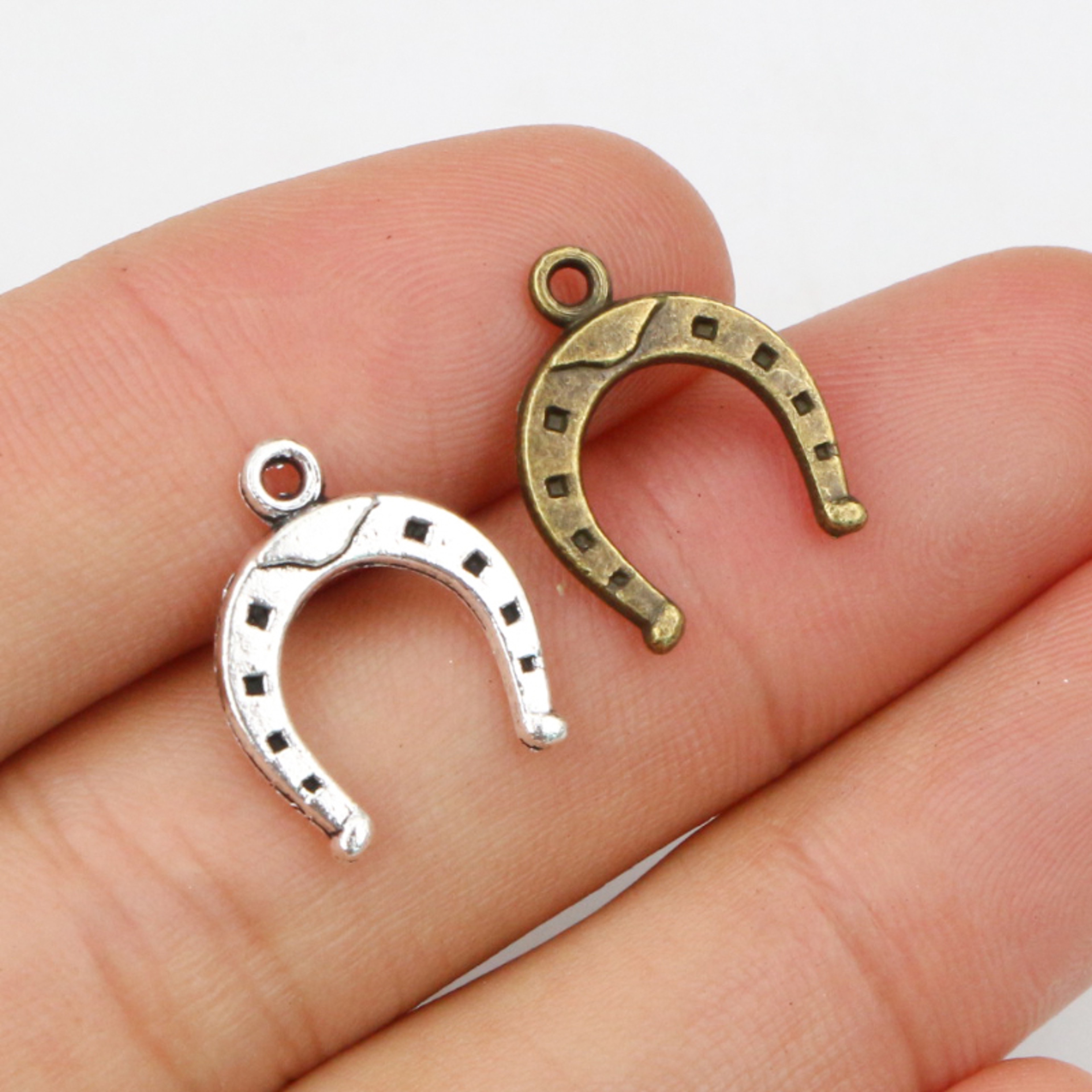 Lucky Horseshoe Horse Charms Antique Bronze Silver Color Plated Pendants for Handmade Jewelry, Craft, and DIY Projects – view 5
