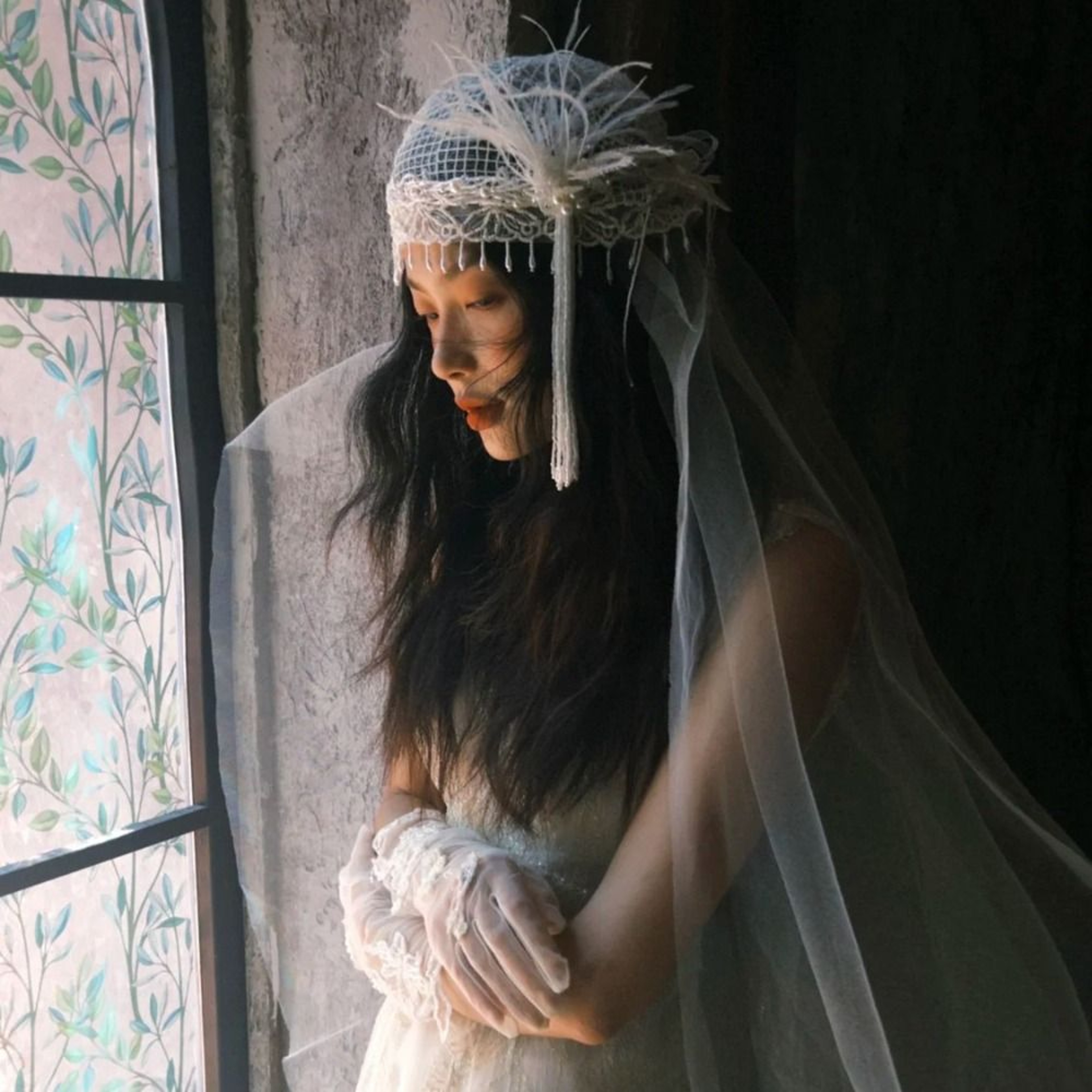 French Style Bridal Headband 1