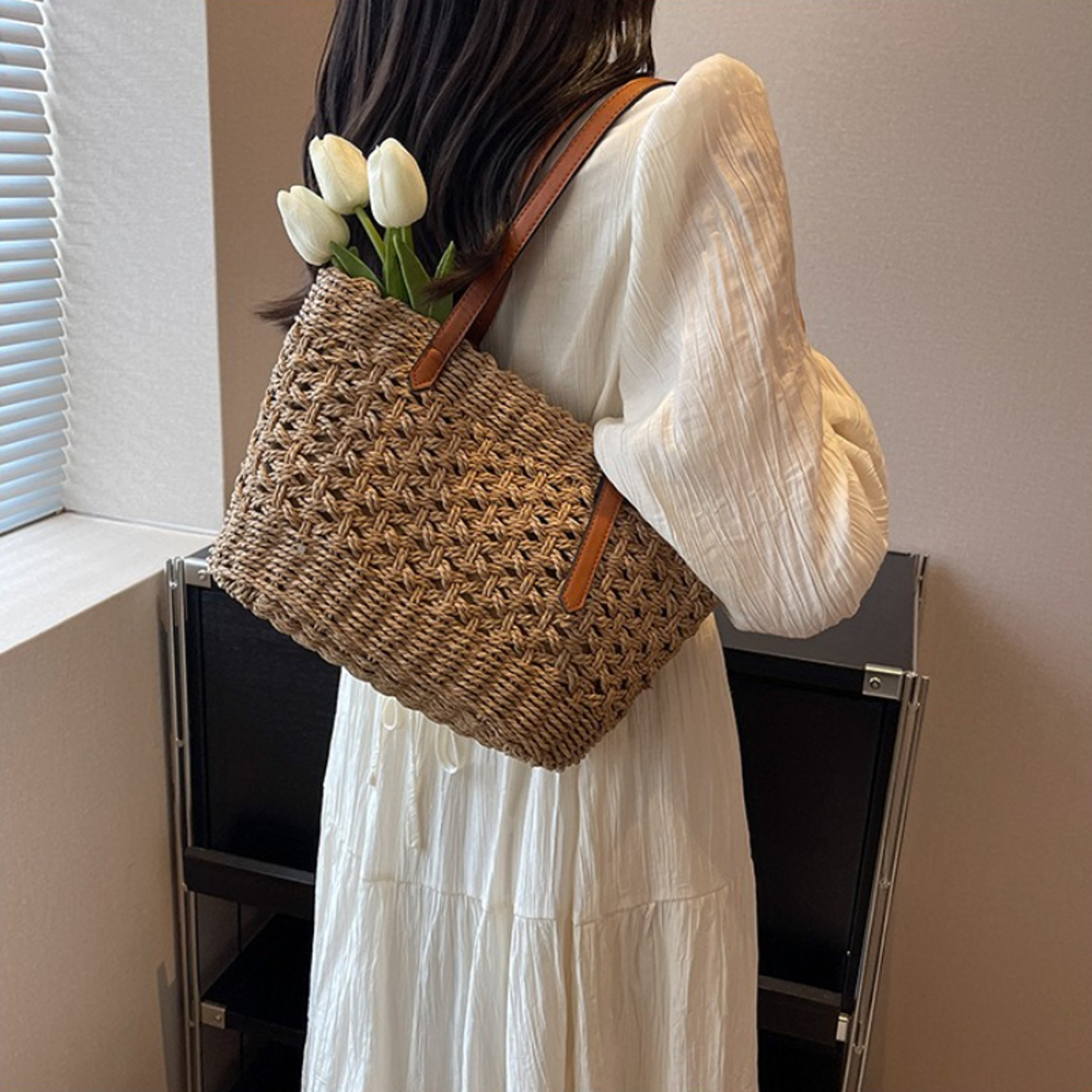 Rattan Wicker Tote Bag – Large Capacity Woven Women's Summer Beach Straw Handbag – view 3