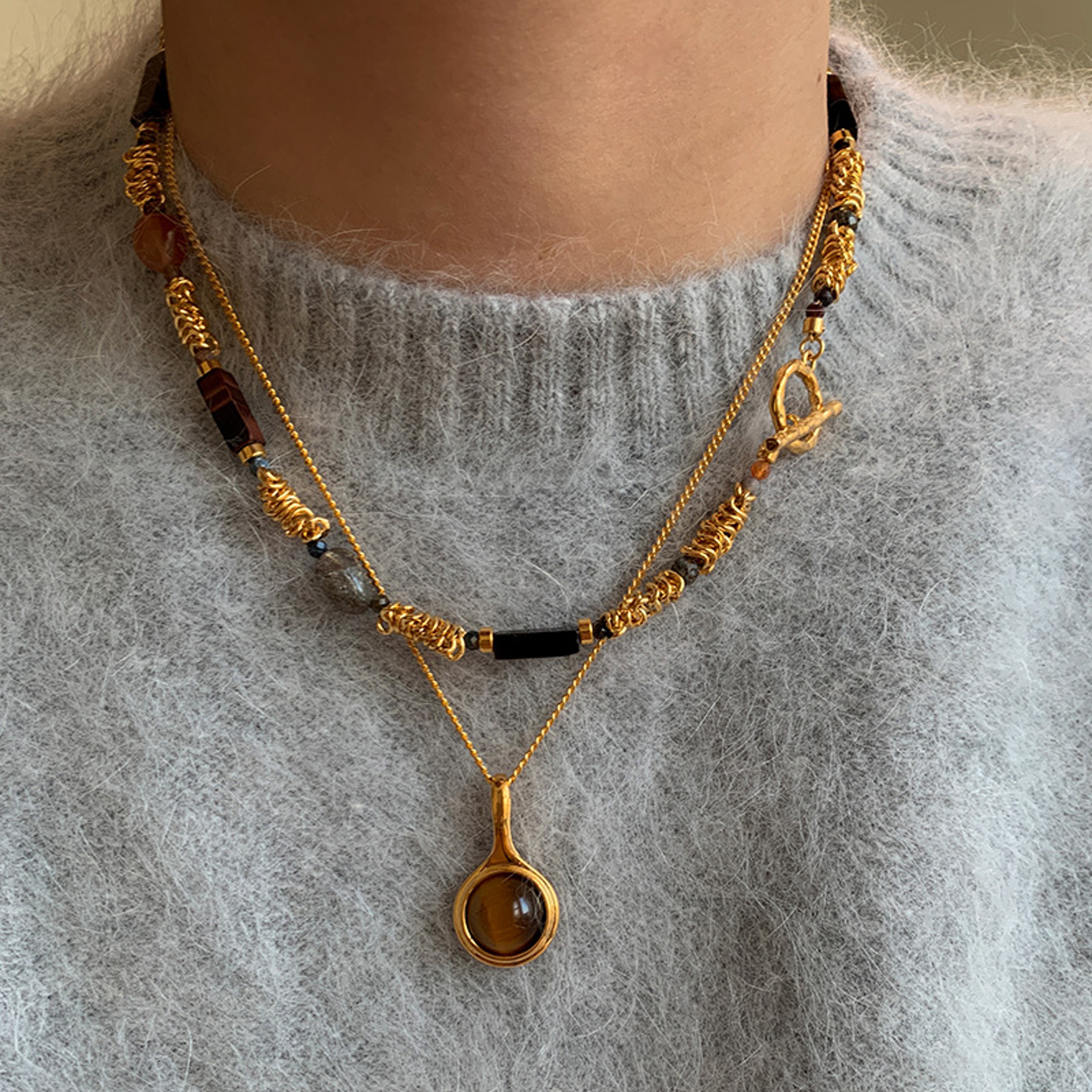 Vintage Brown Stone Beaded Choker Necklace for Women – view 2
