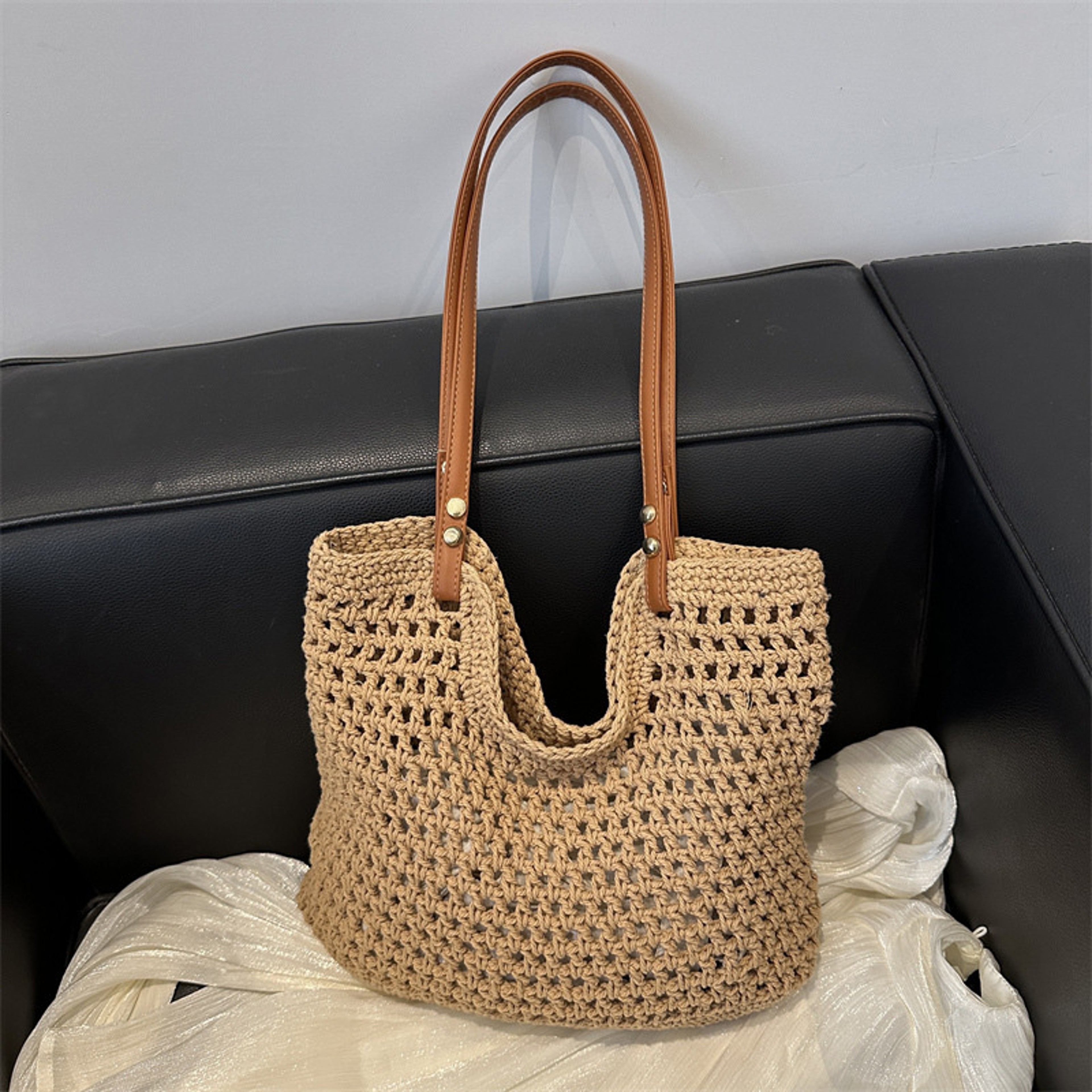 Classic Woven Straw Beach Tote Bag for Women – view 1