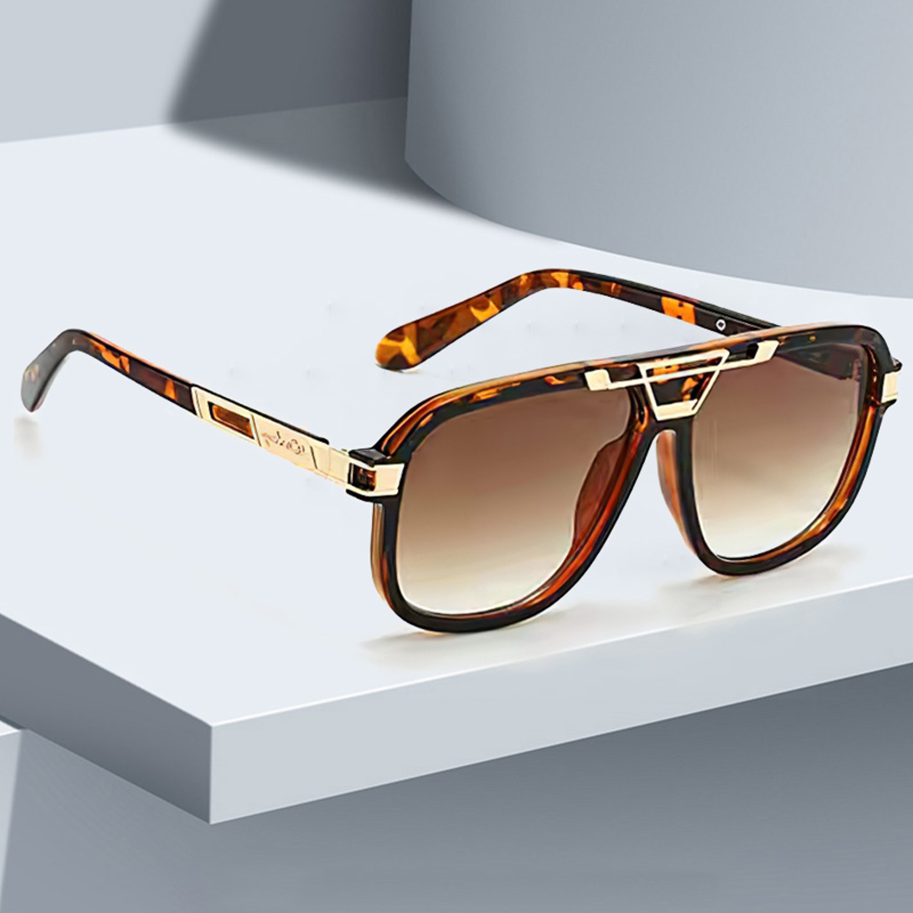 Gradient Large Frame Women Sunglasses Trendy Metal Accent Designer Shades 4