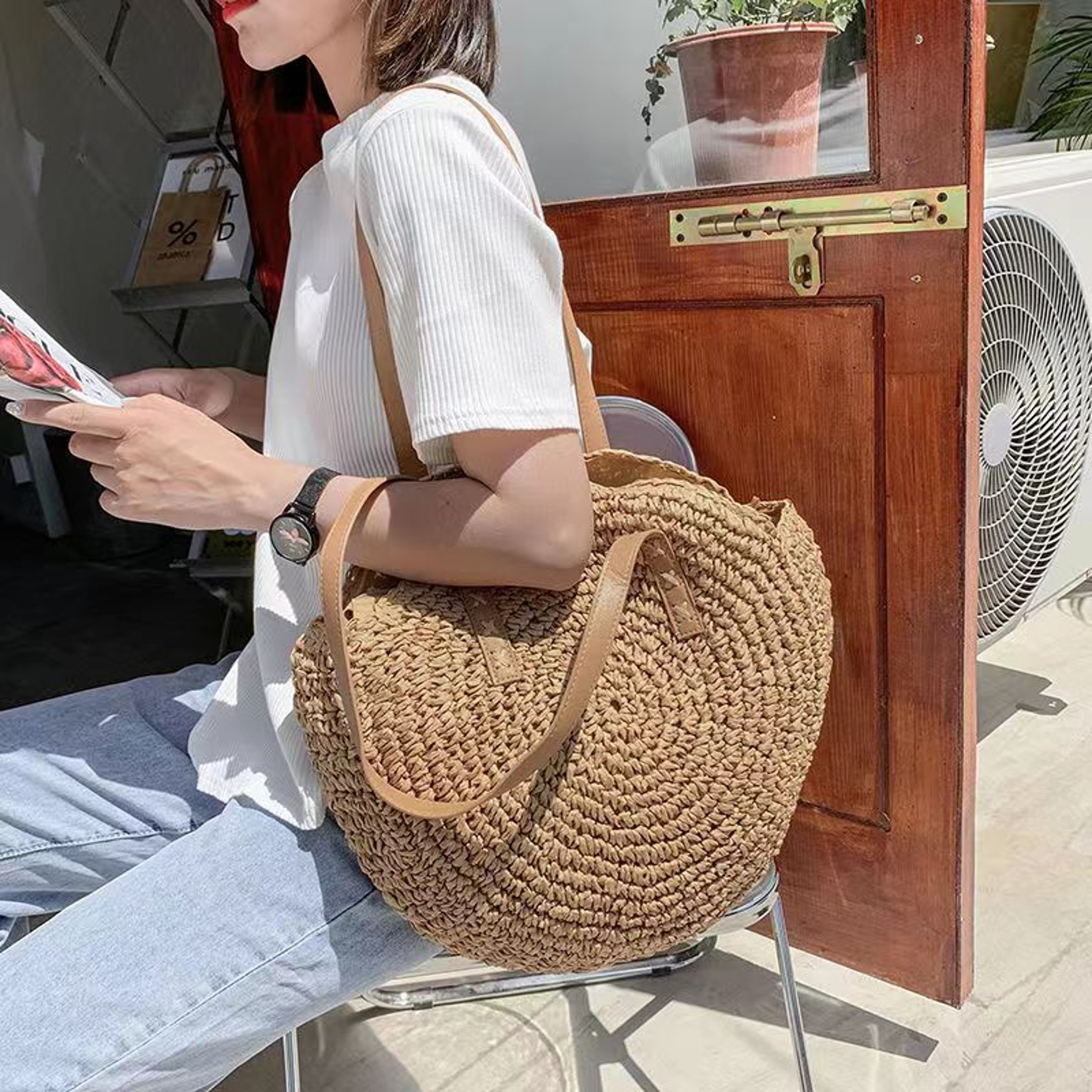 Handmade Round Straw Beach Bag  Bohemian Raffia Circle Rattan Shoulder Bag 0