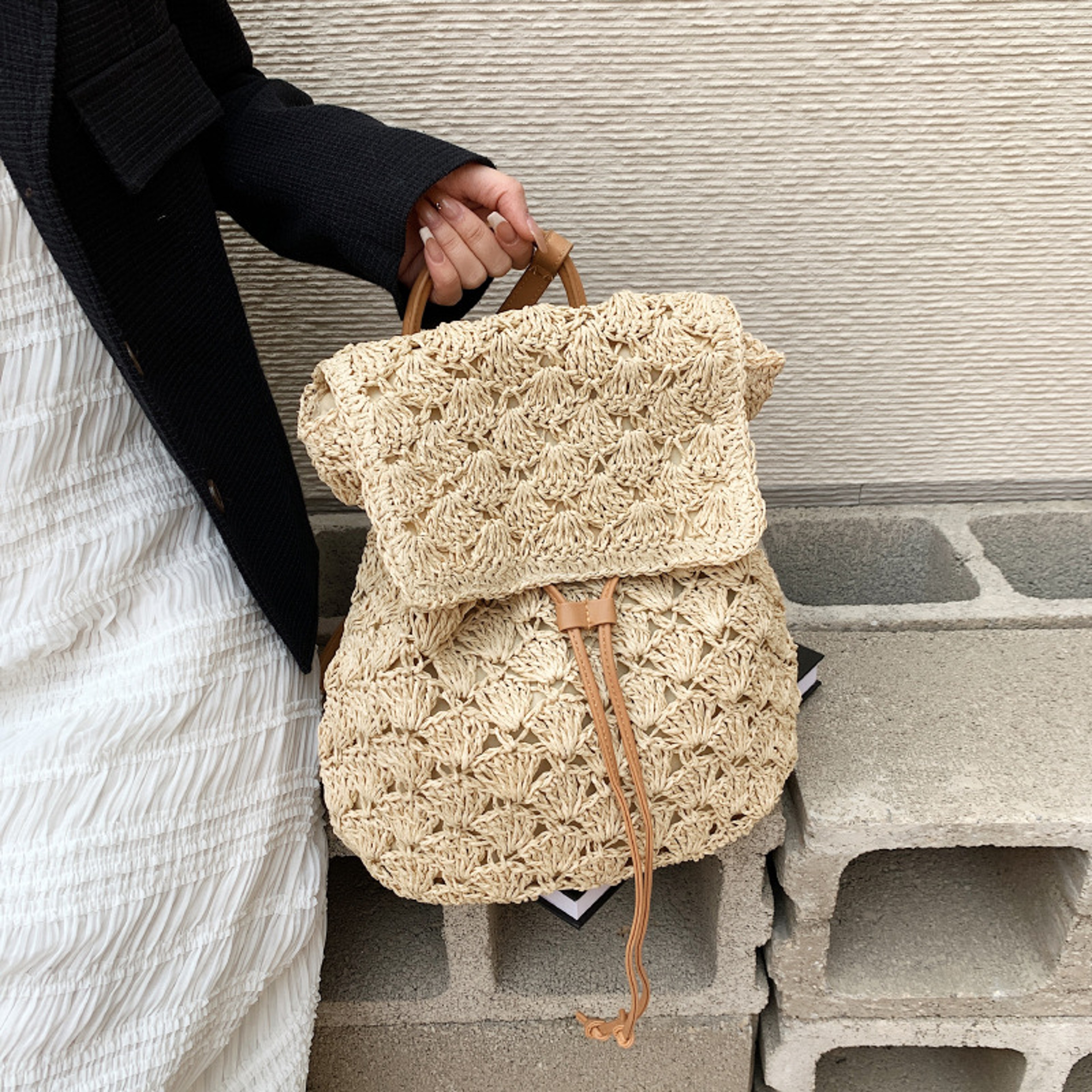 Chic Woven Straw Backpack for Women Casual Beach Holiday Rucksack – view 3