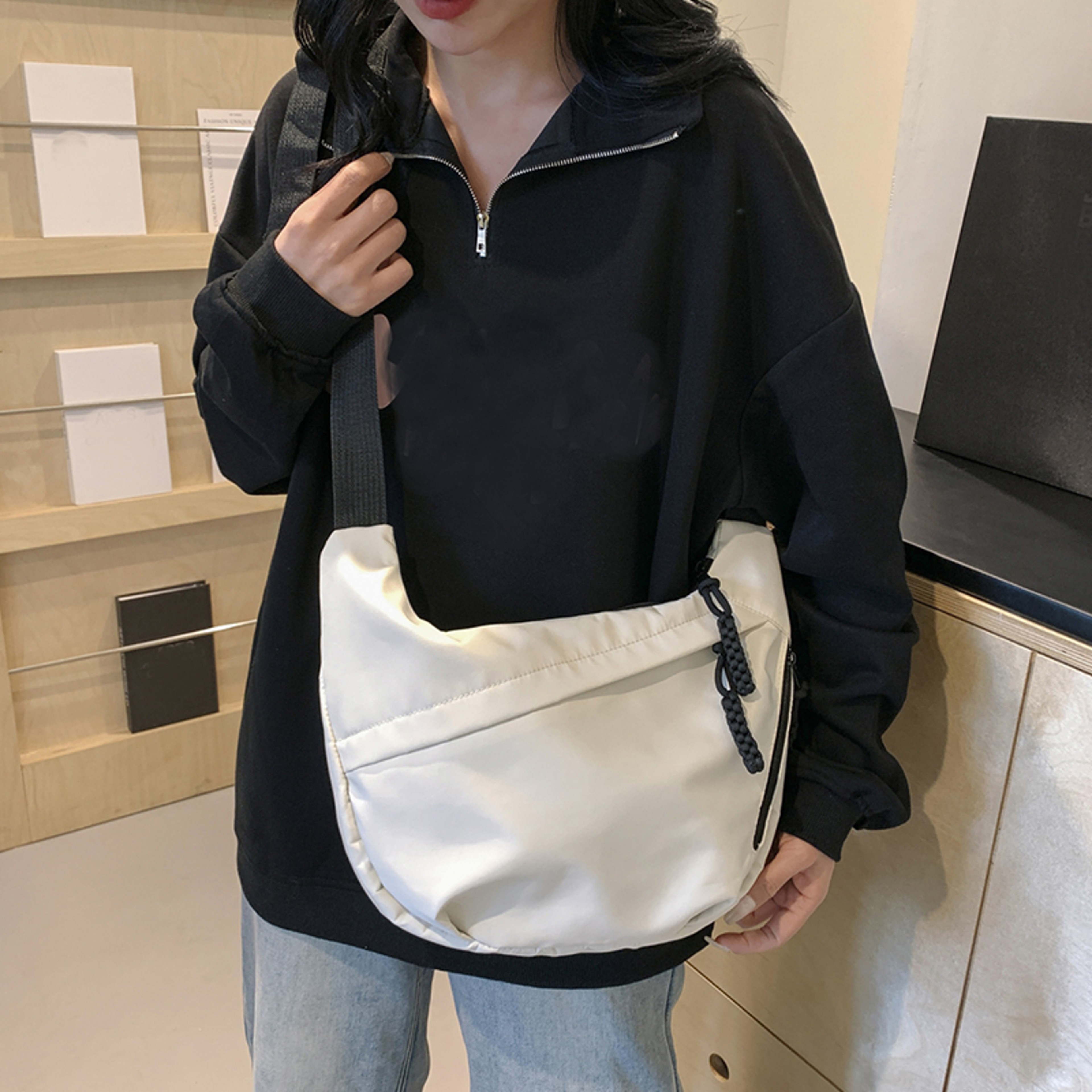 Chic Mini Crossbody Handbag for Women Lightweight Street Style Shoulder Bag – view 4