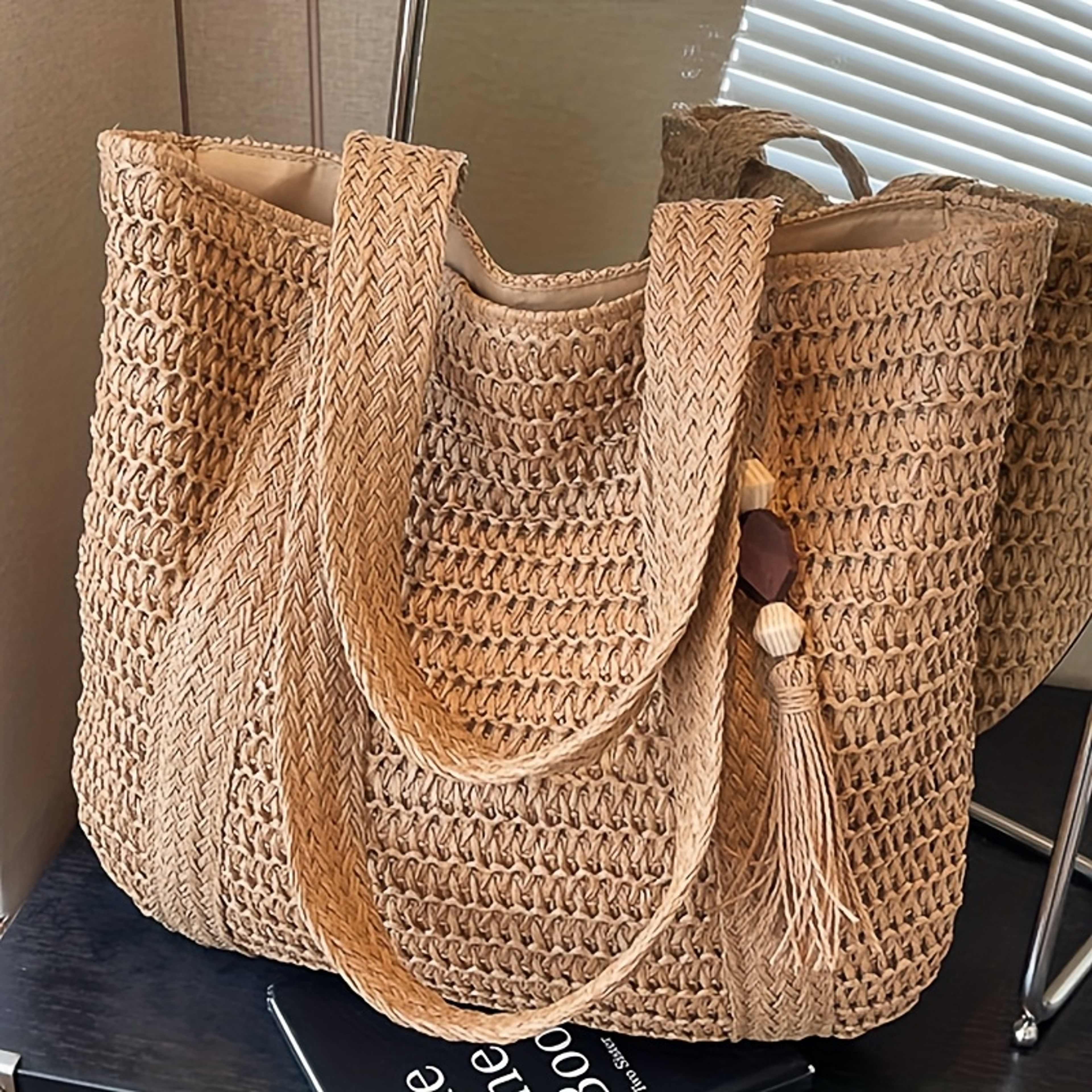 Fashionable Woven Beach Bag and Casual Tote – view 1