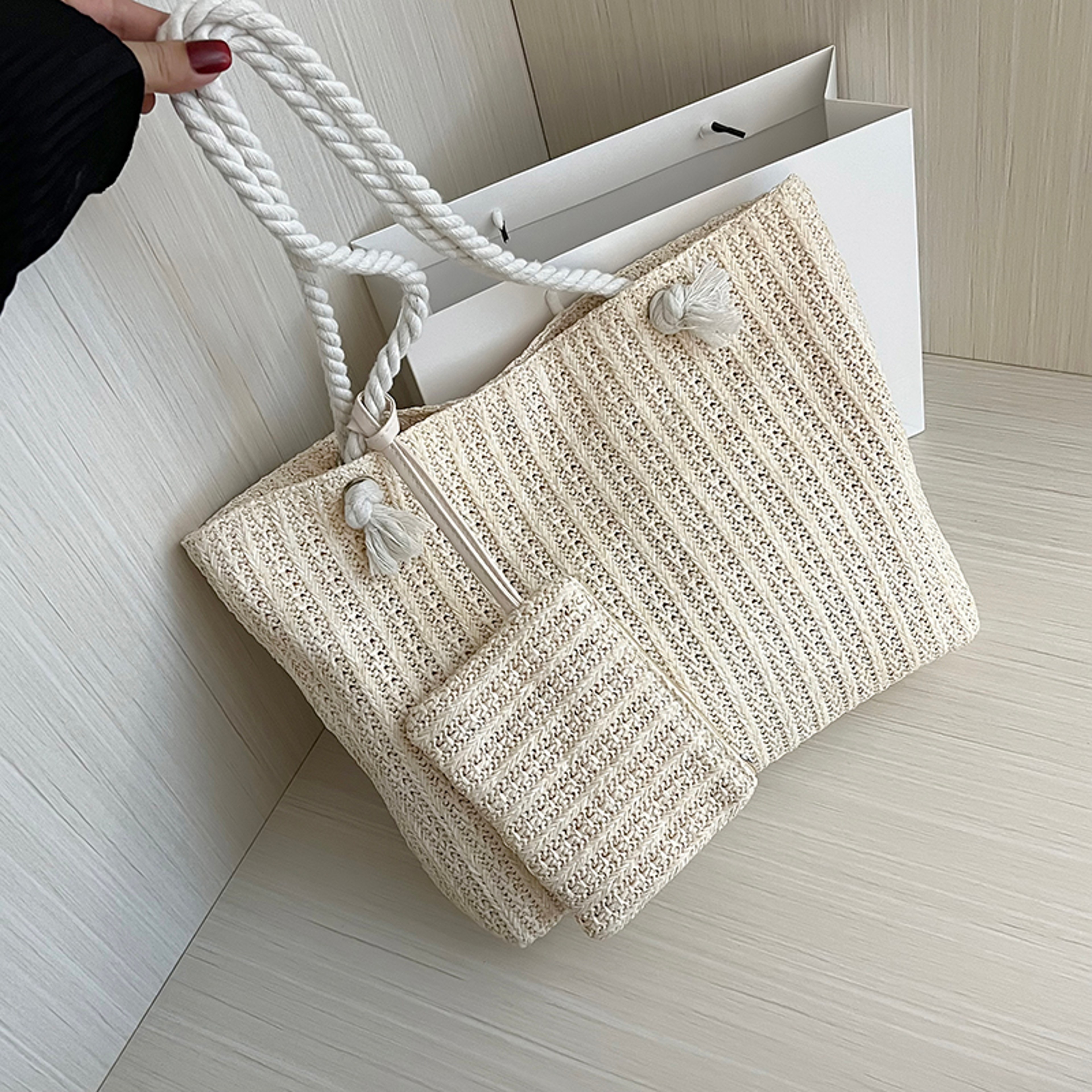 Woven Straw Tote Bag Large Capacity Summer Beach Handbag – view 4