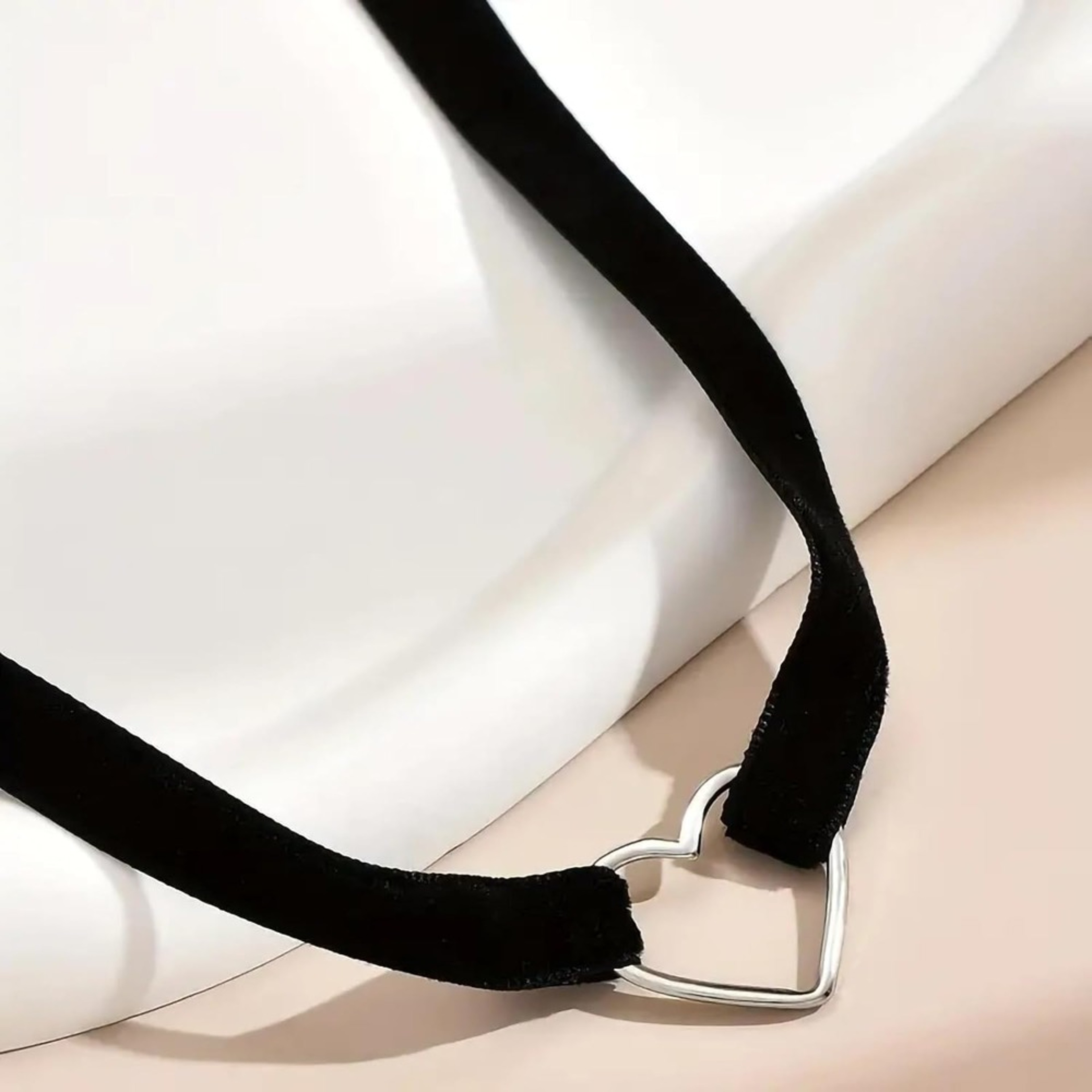 Black Velvet Choker Necklace – view 5