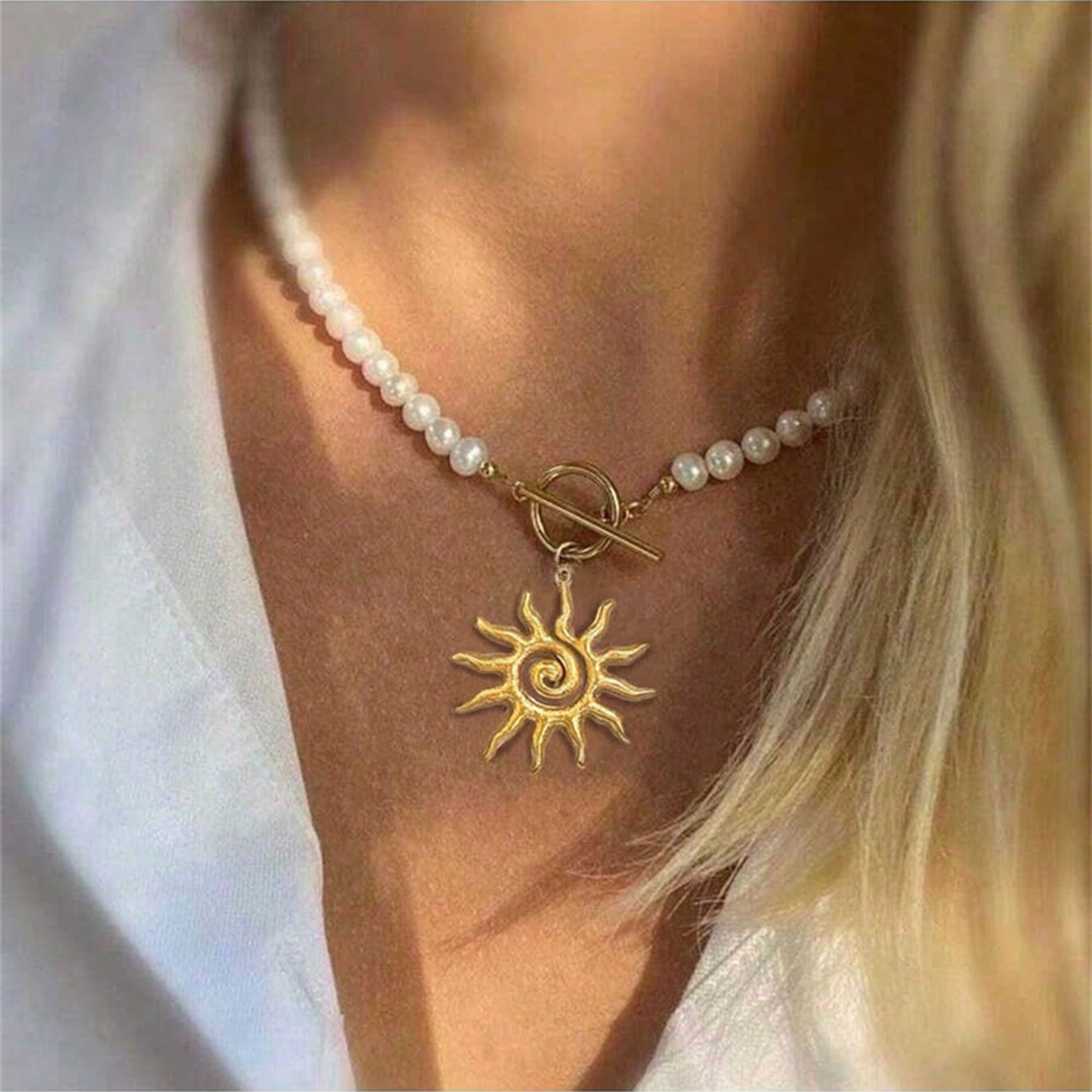 Sunburst Pearl Pendant Necklace – view 1