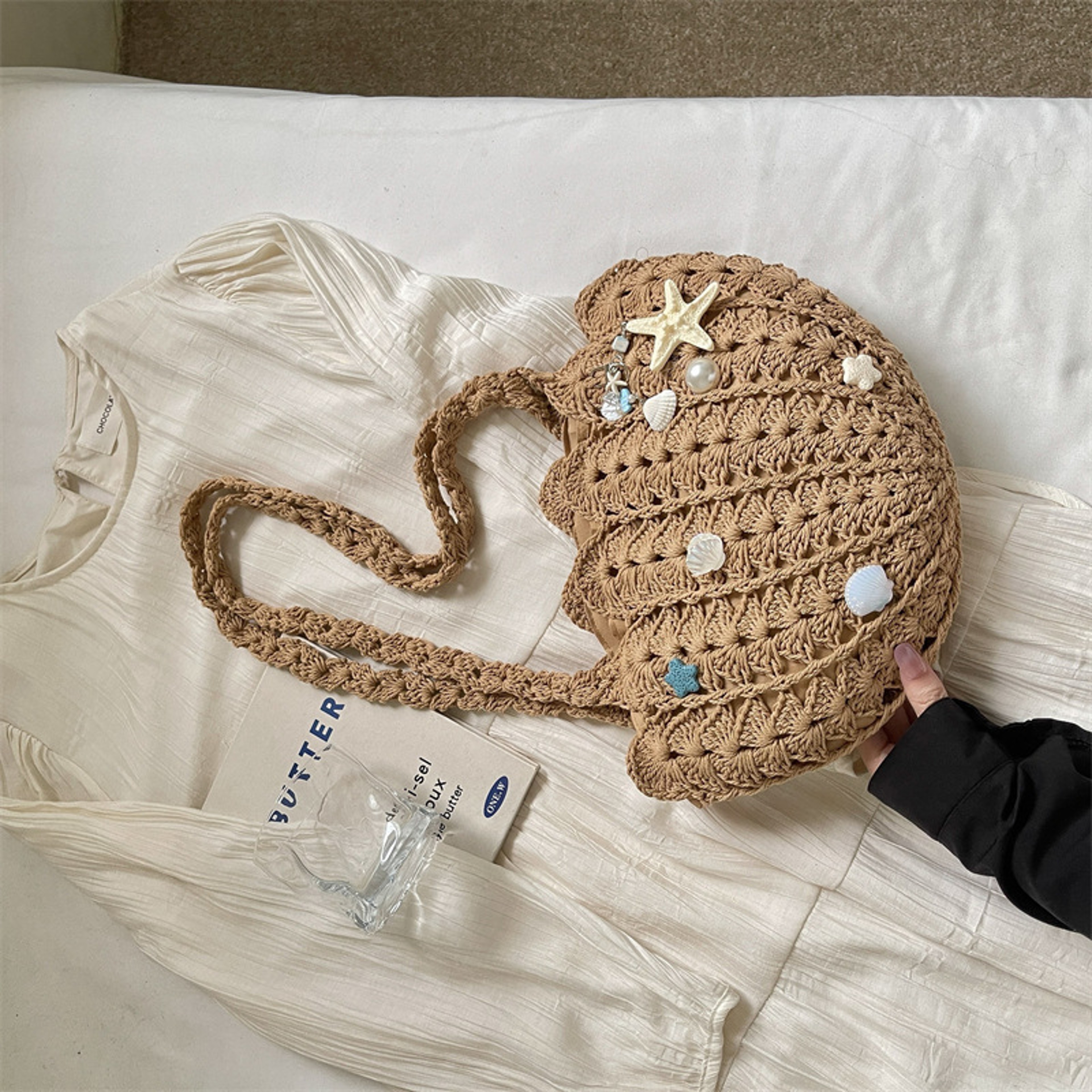 Summer Shell Hollow Woven Shoulder Bag – view 9
