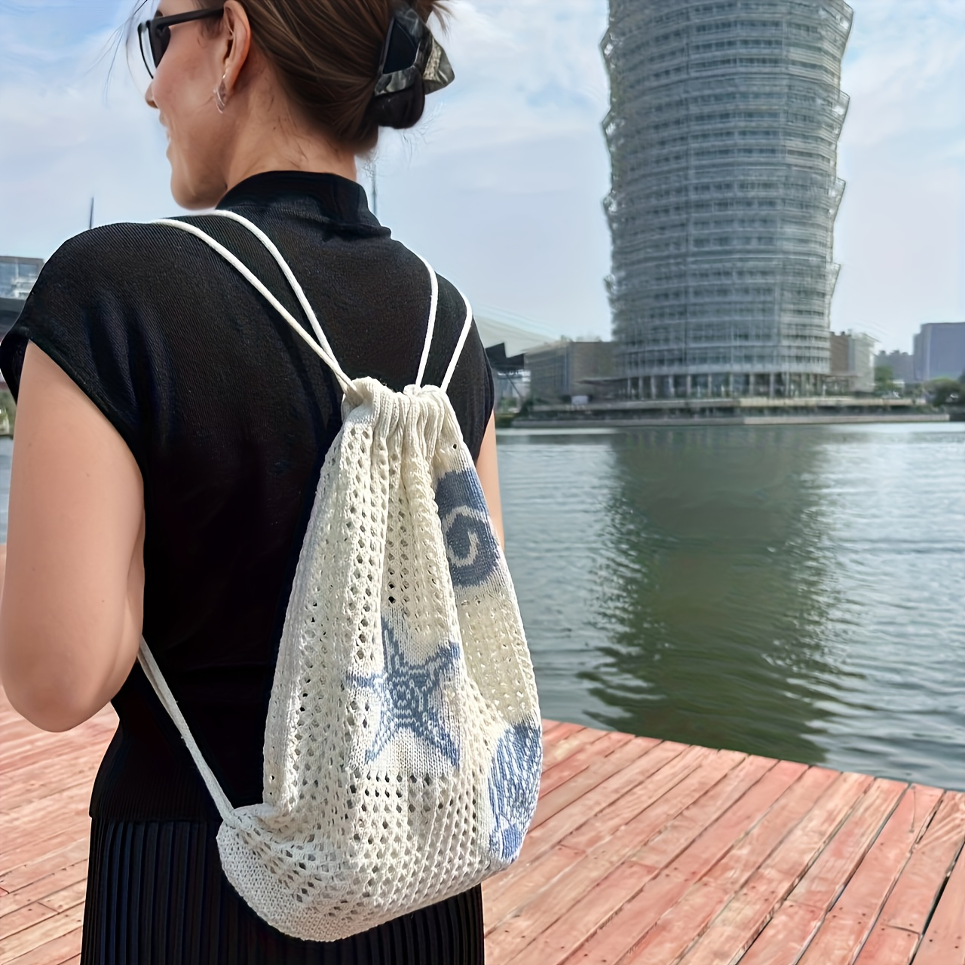 Summer Mesh Beach Backpack With Shell Decor 0