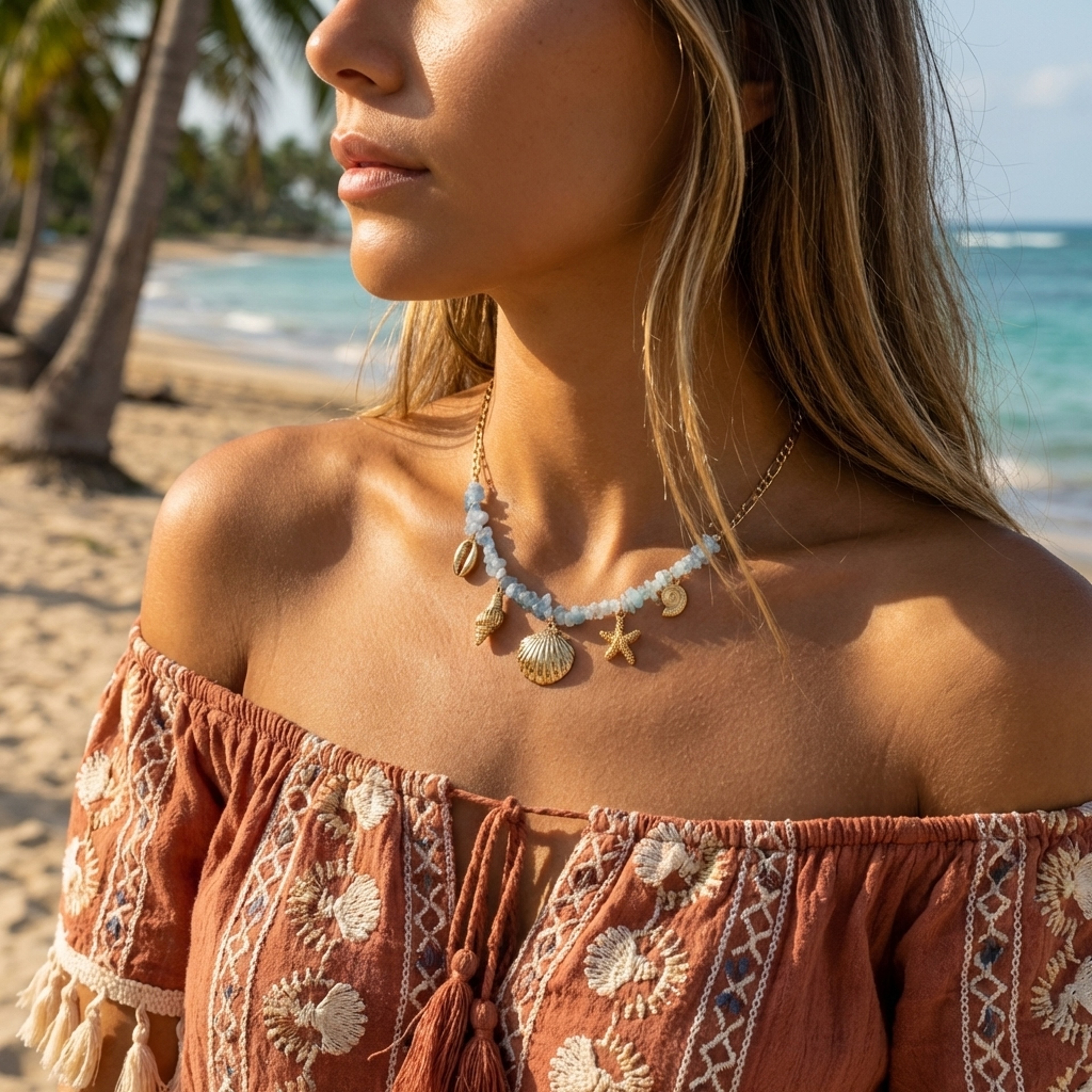 Boho shell necklace with blue irregular gravel conch pendant for women – view 3
