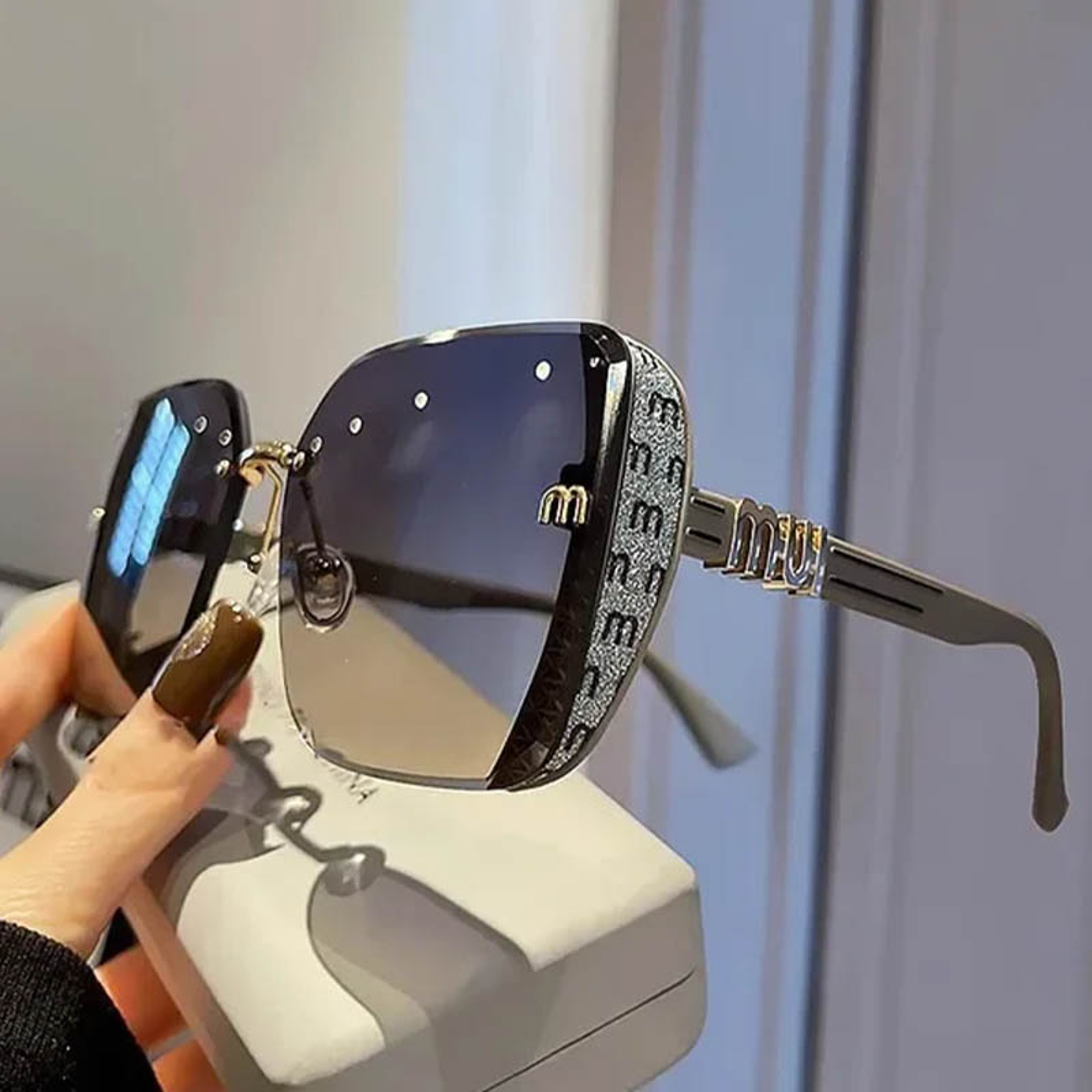 QVQV Luxury Designer Square Sunglasses – view 2