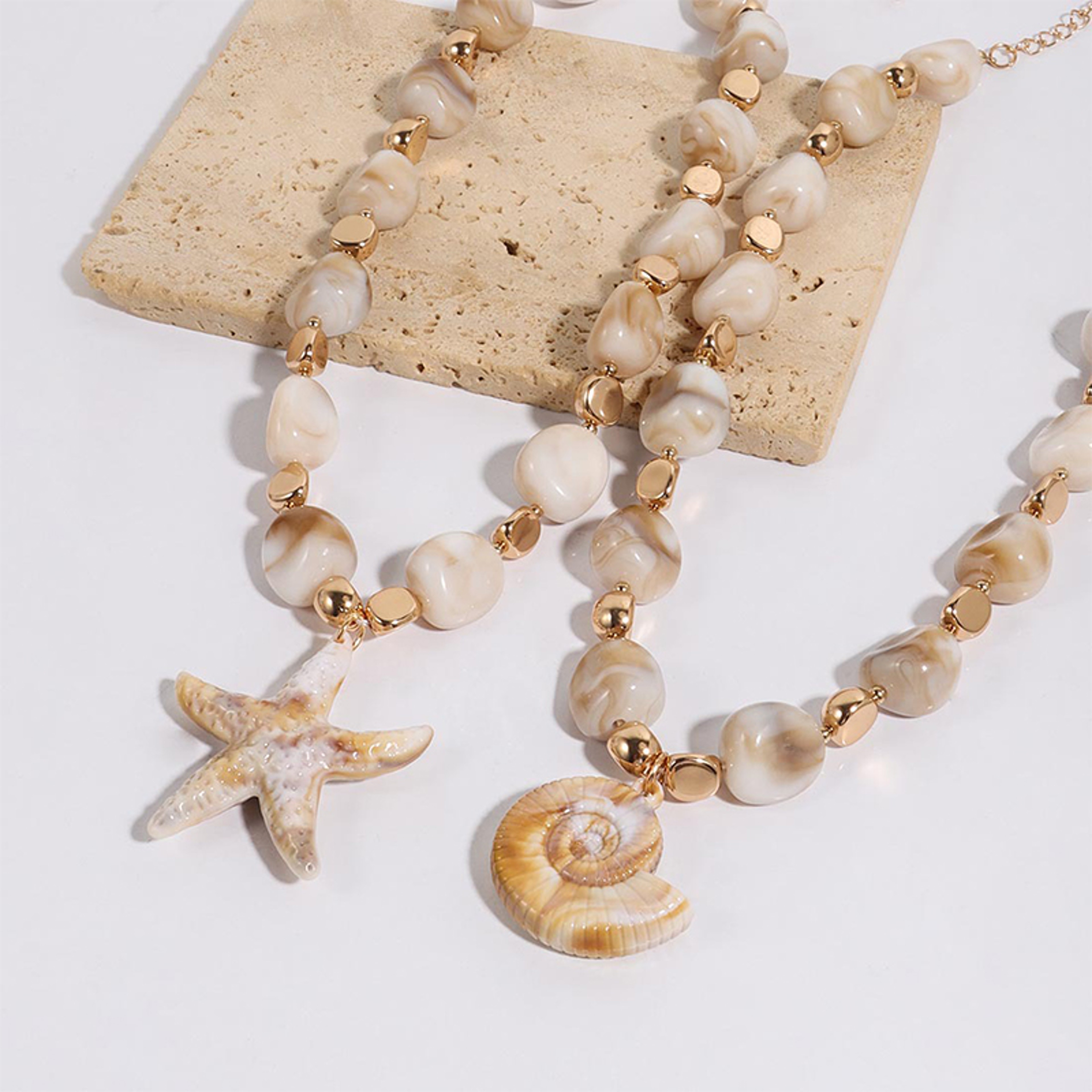 Exquisite Conch Starfish Geometric Pendant Necklace for Women – view 1