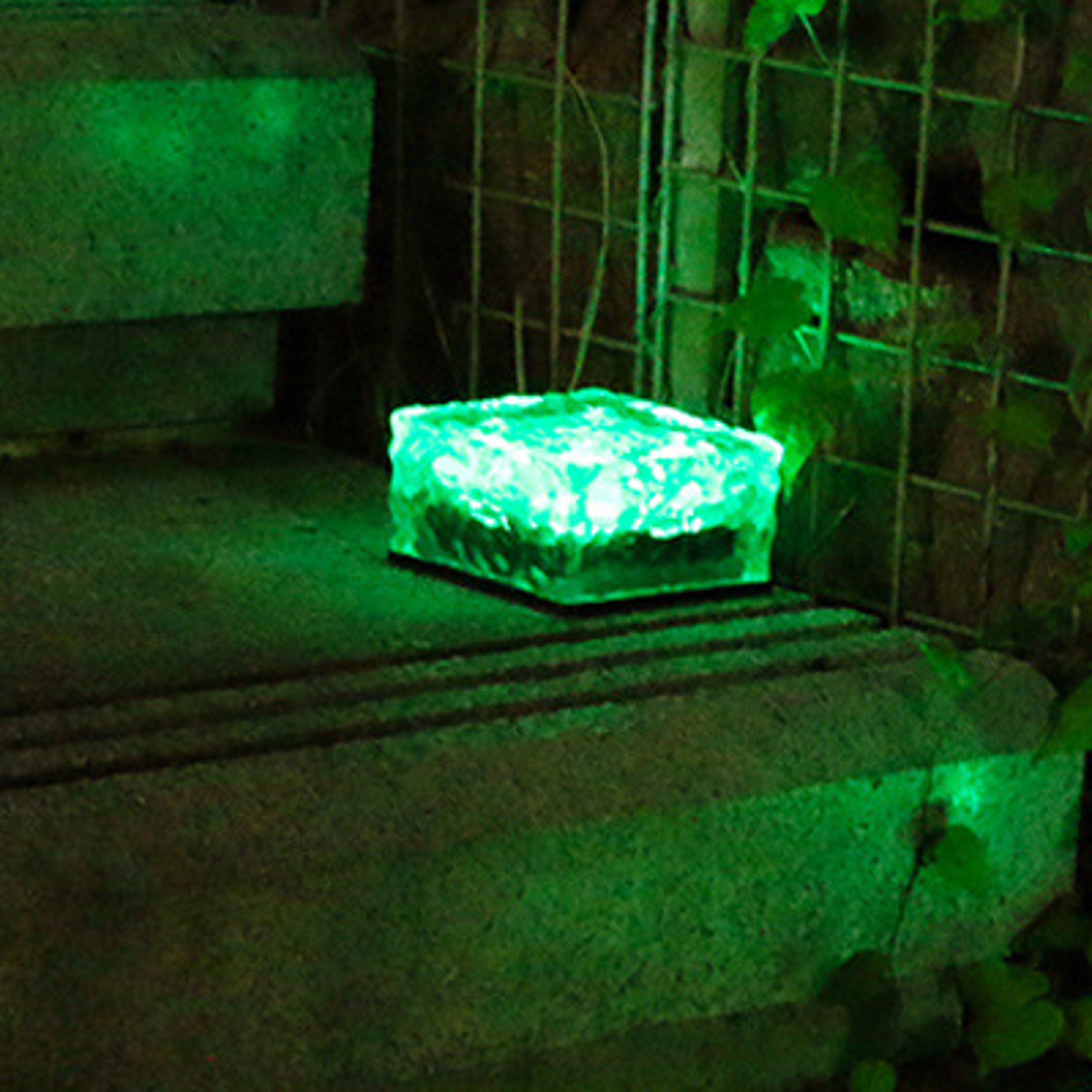 Outdoor Solar Brick Ice Cube Light Waterproof LED Landscape Lamp, Step Path Pathway Garden Yard Party Christmas Lighting – view 7