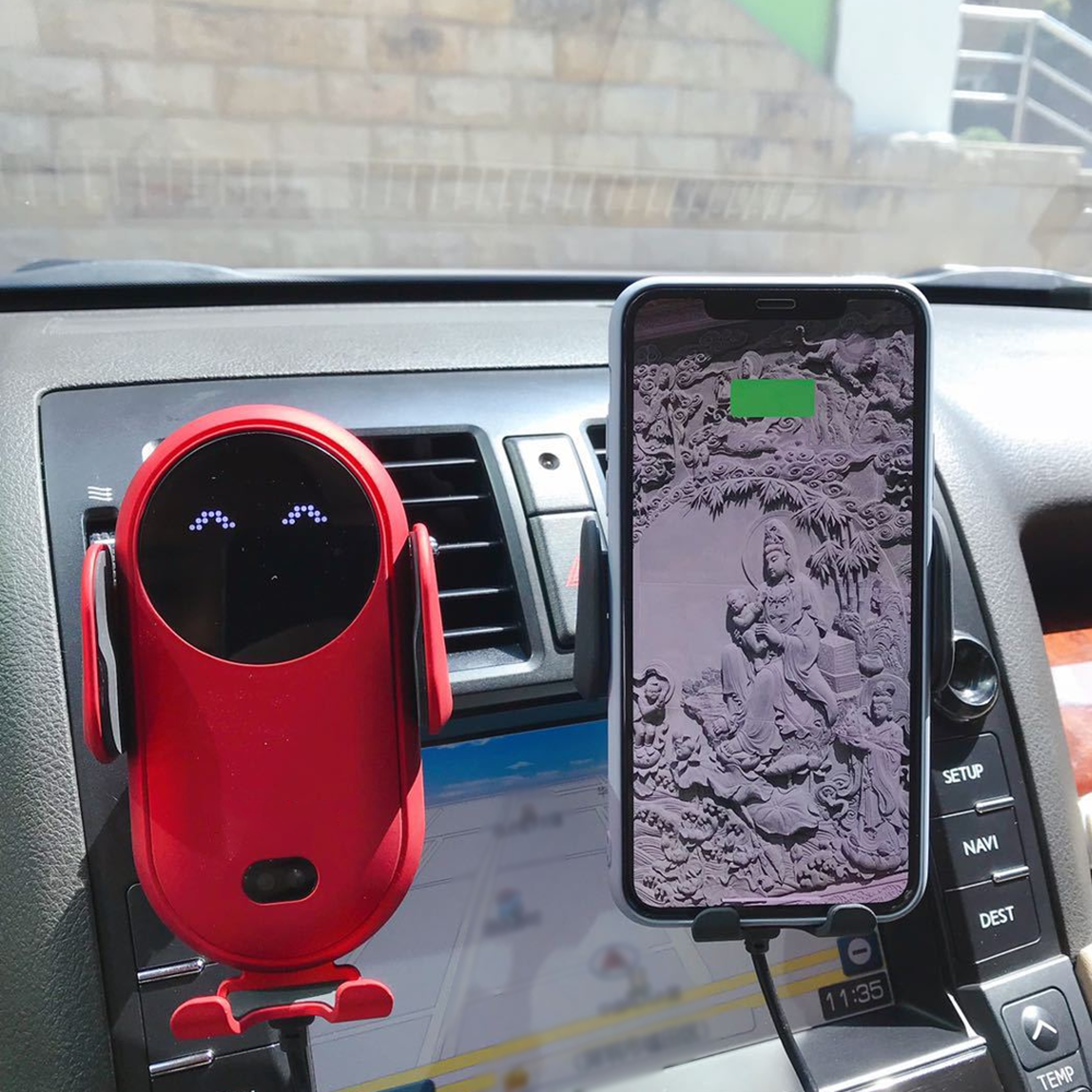 wirelessautosensorcarphoneholdercharger1.png