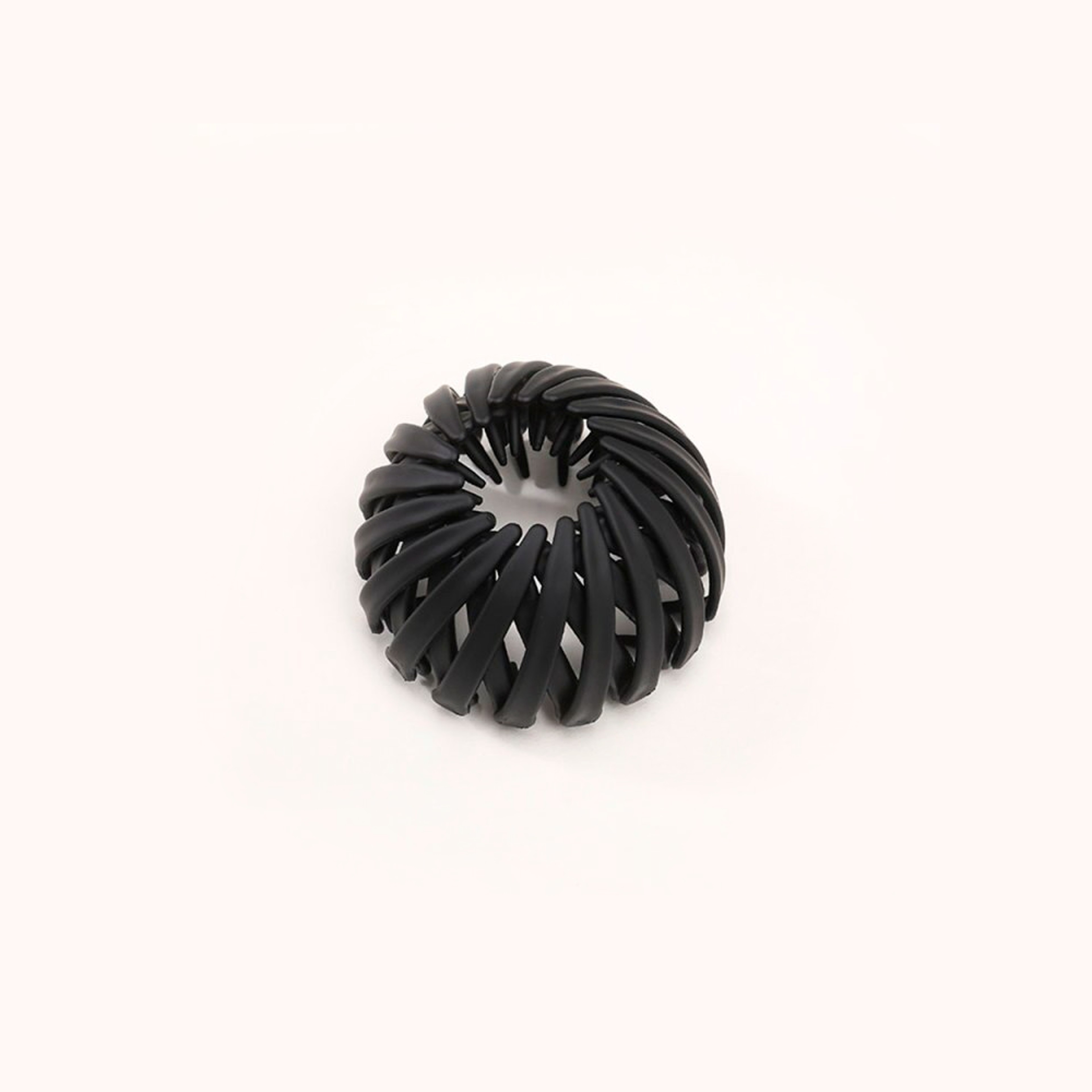 lazybirdsnestplatehairpinblack.png
