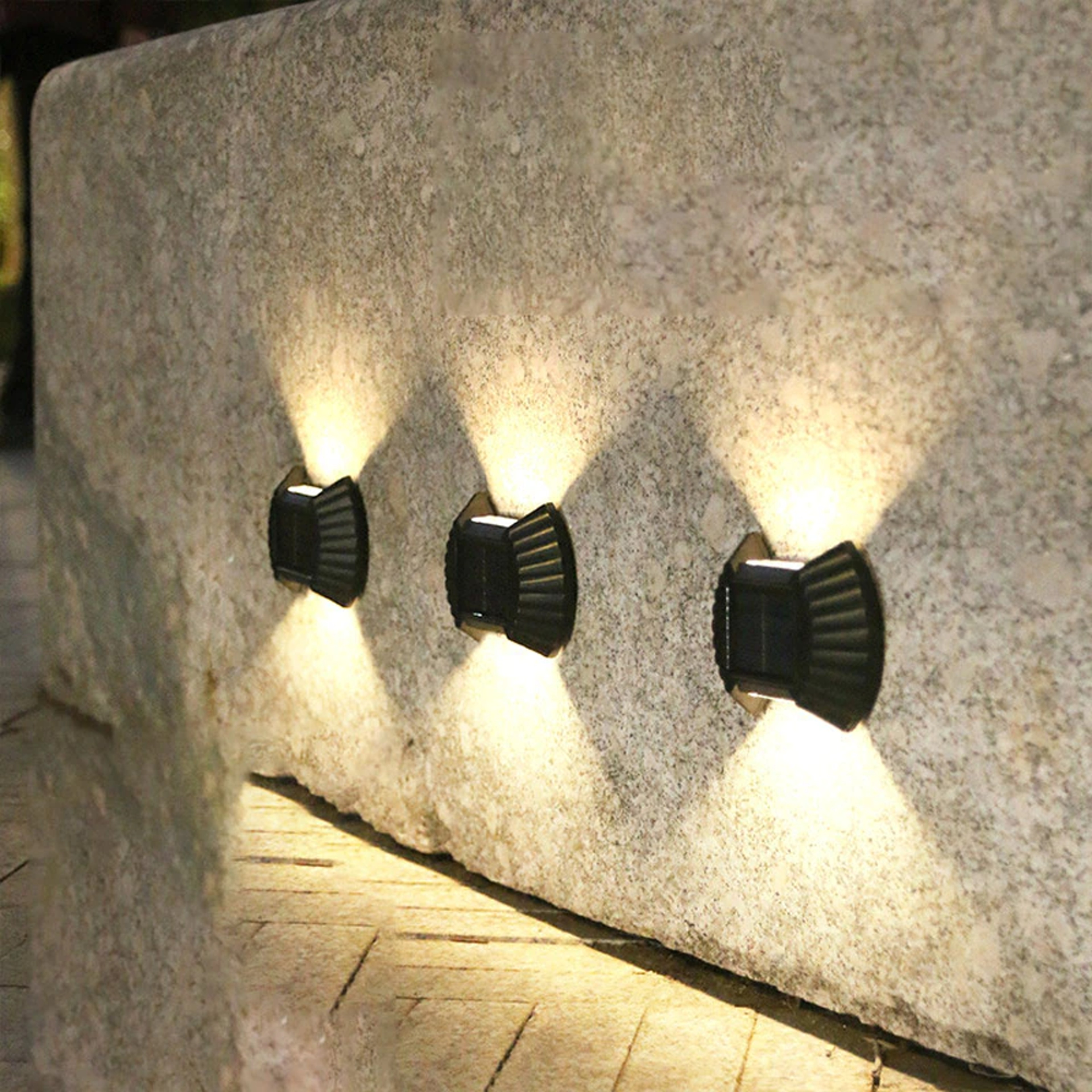 solarwalllight1.png