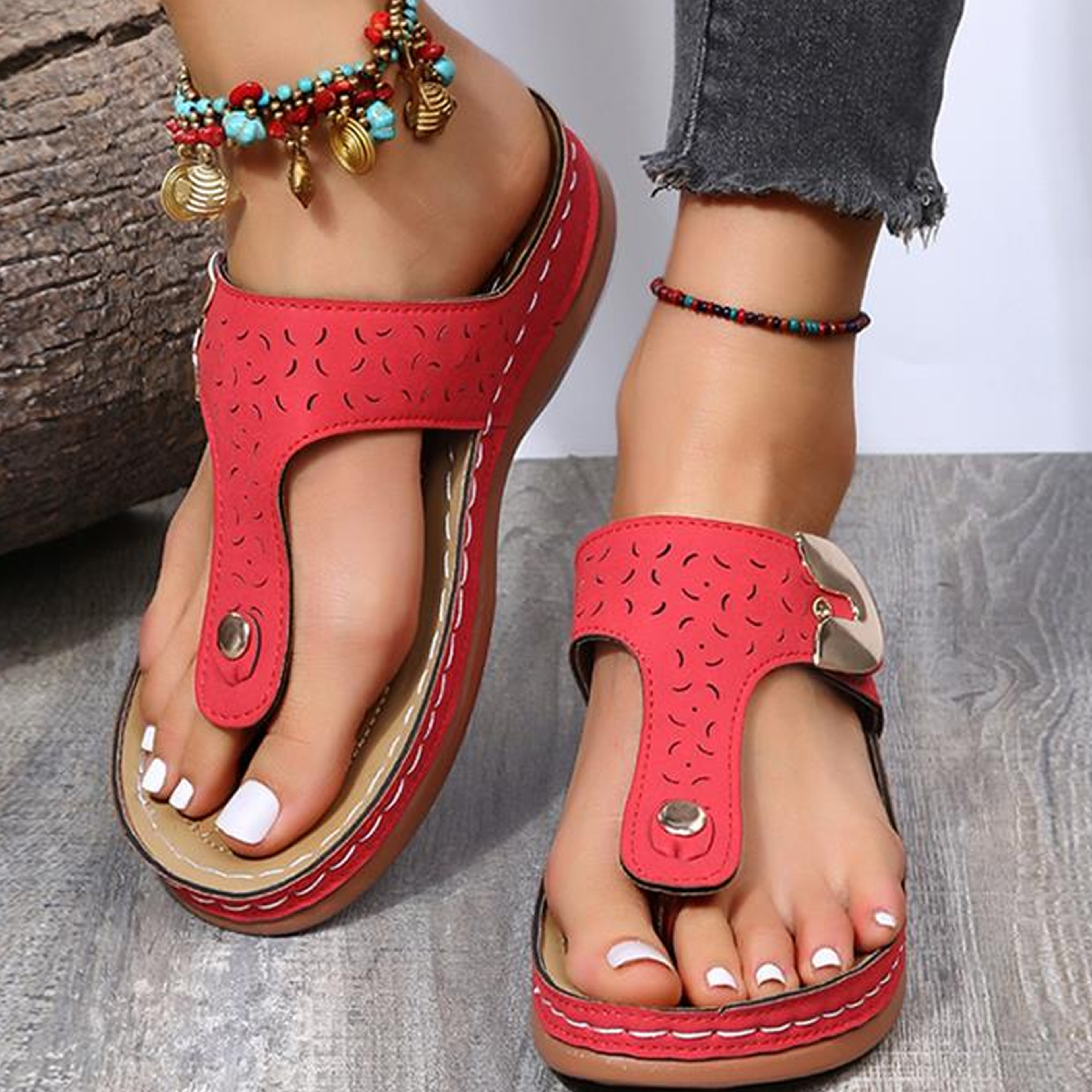 Perfect gift flip flops for her summer