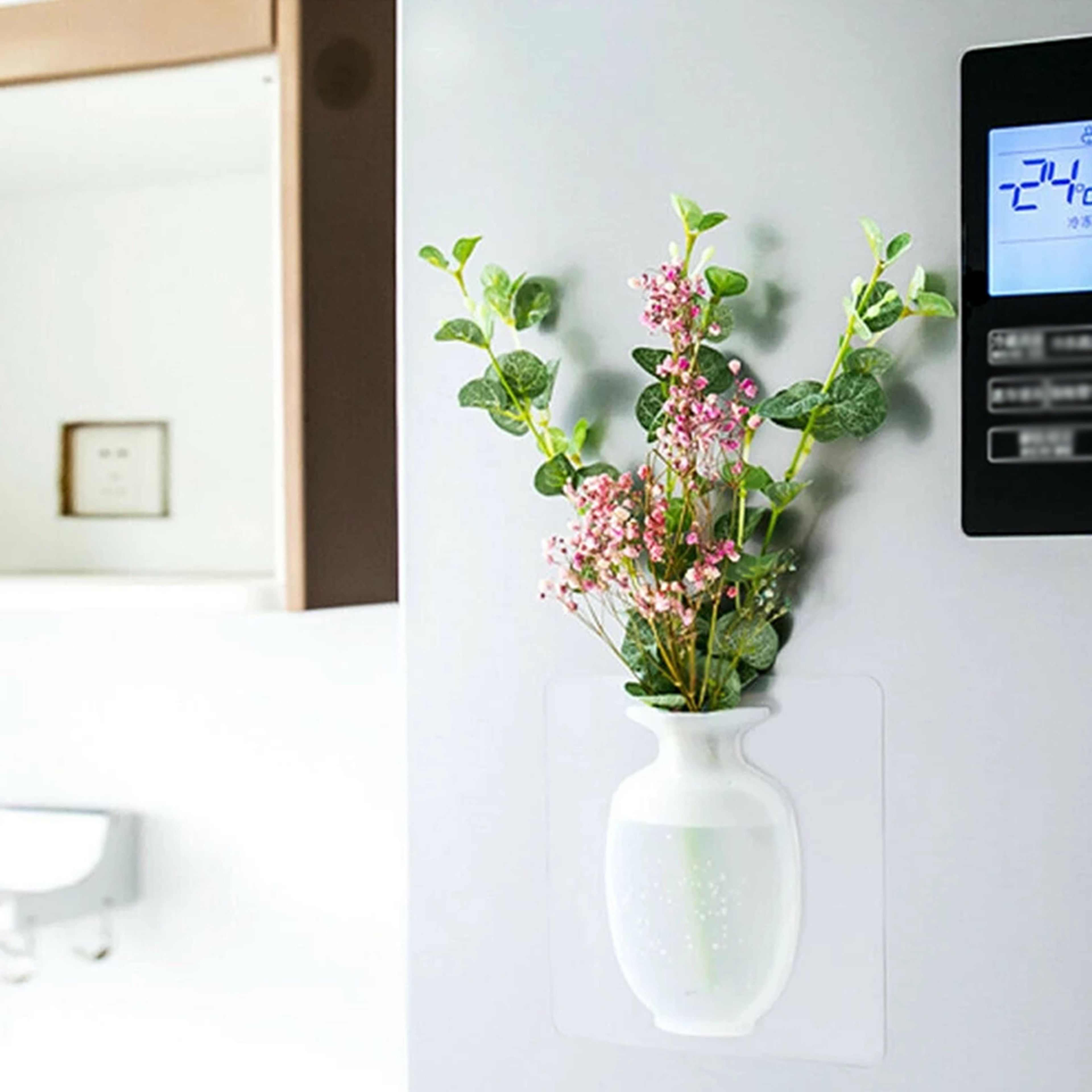 magicwalldecorplantvasesflowercontainer4.png