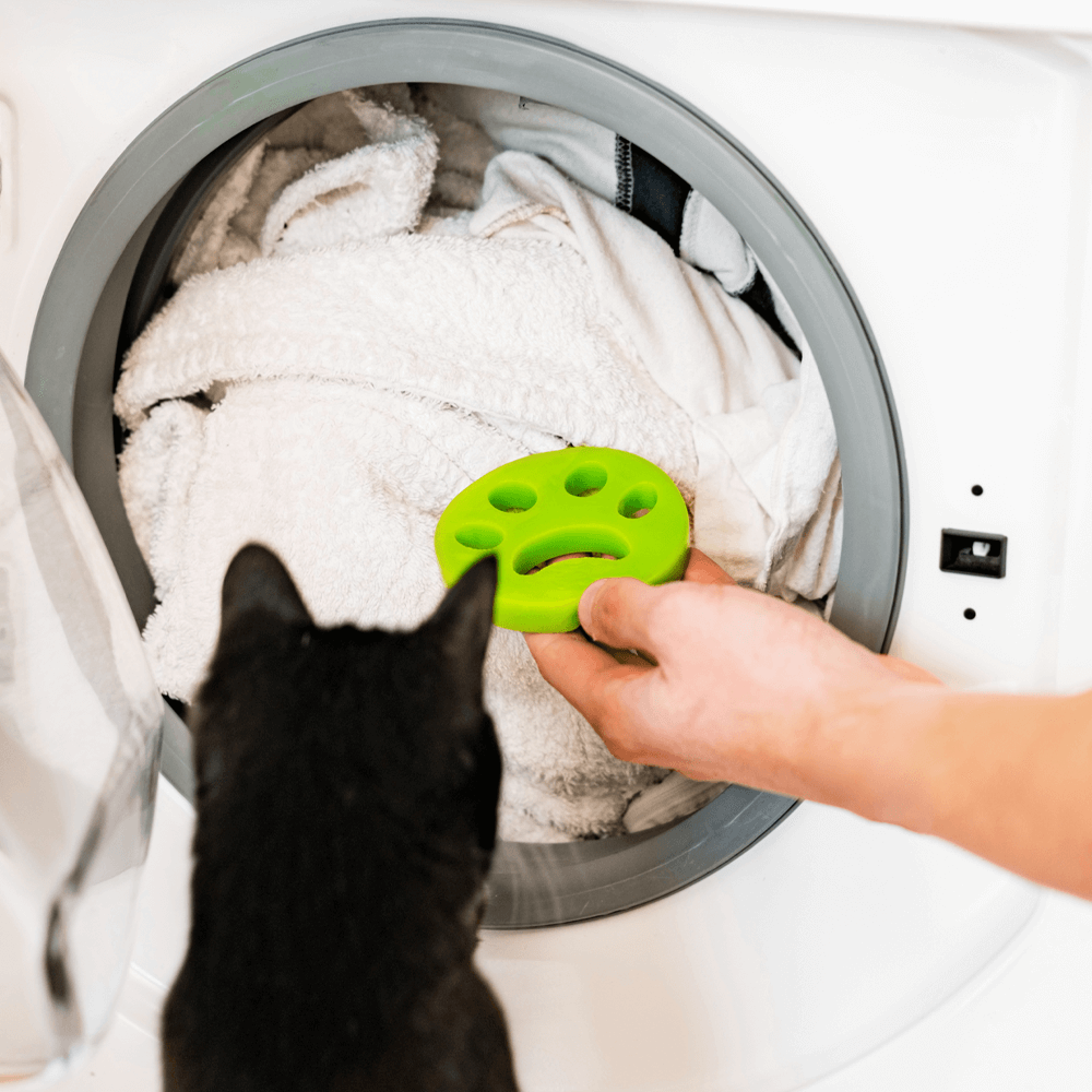 reusablewashingmachinepethairremover2 (1).png