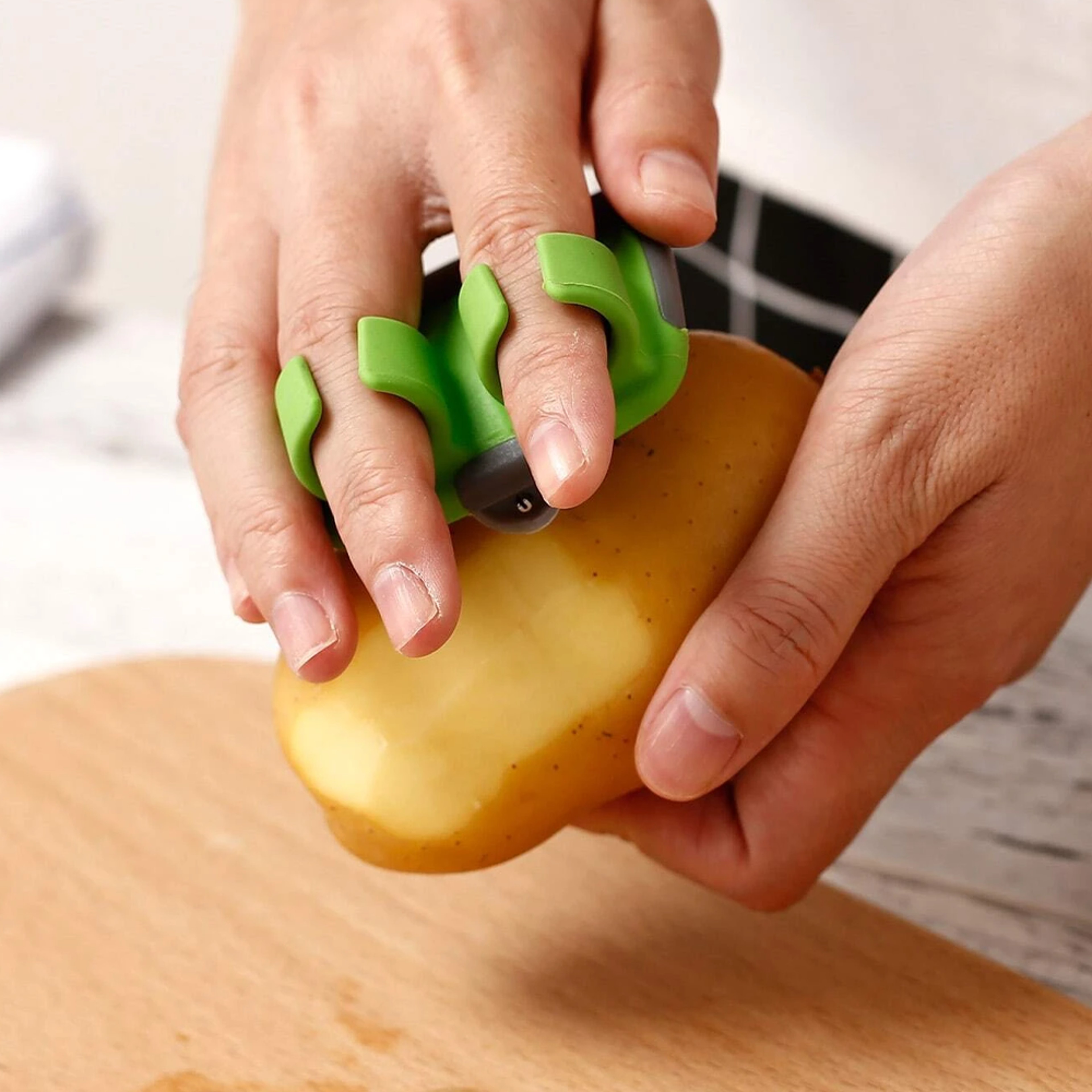 fruitandvegetablepeeler1.png