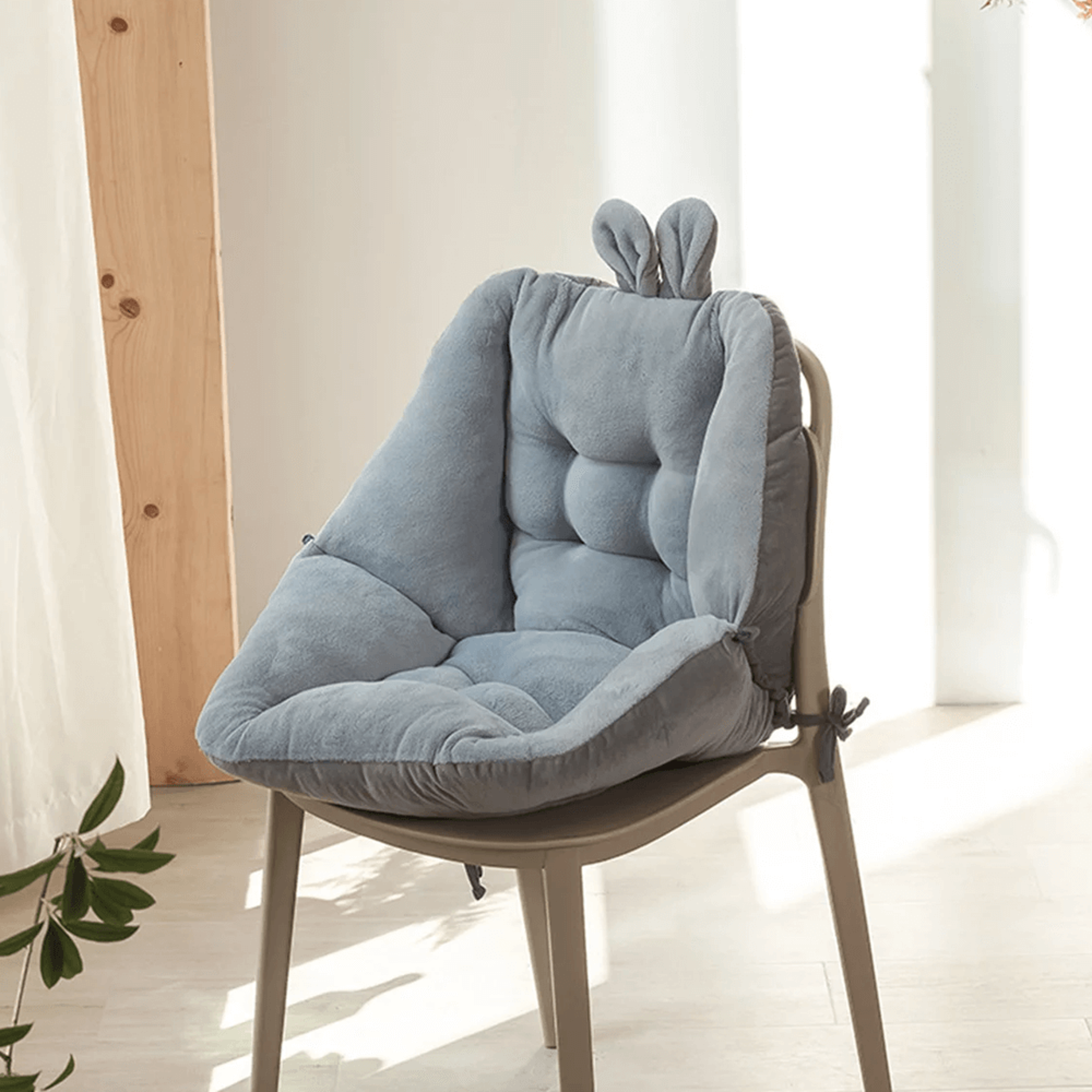 bunnyearchaircushiongray.png