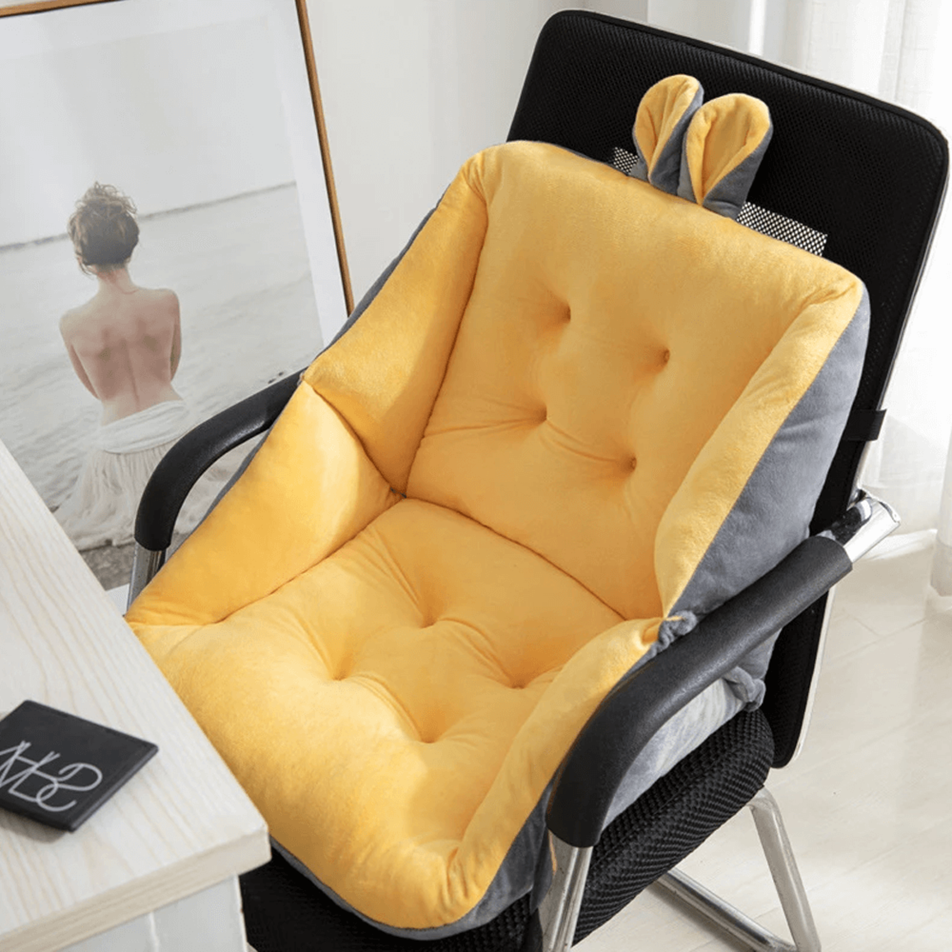 bunnyorthopedicchaircushionyellow.png