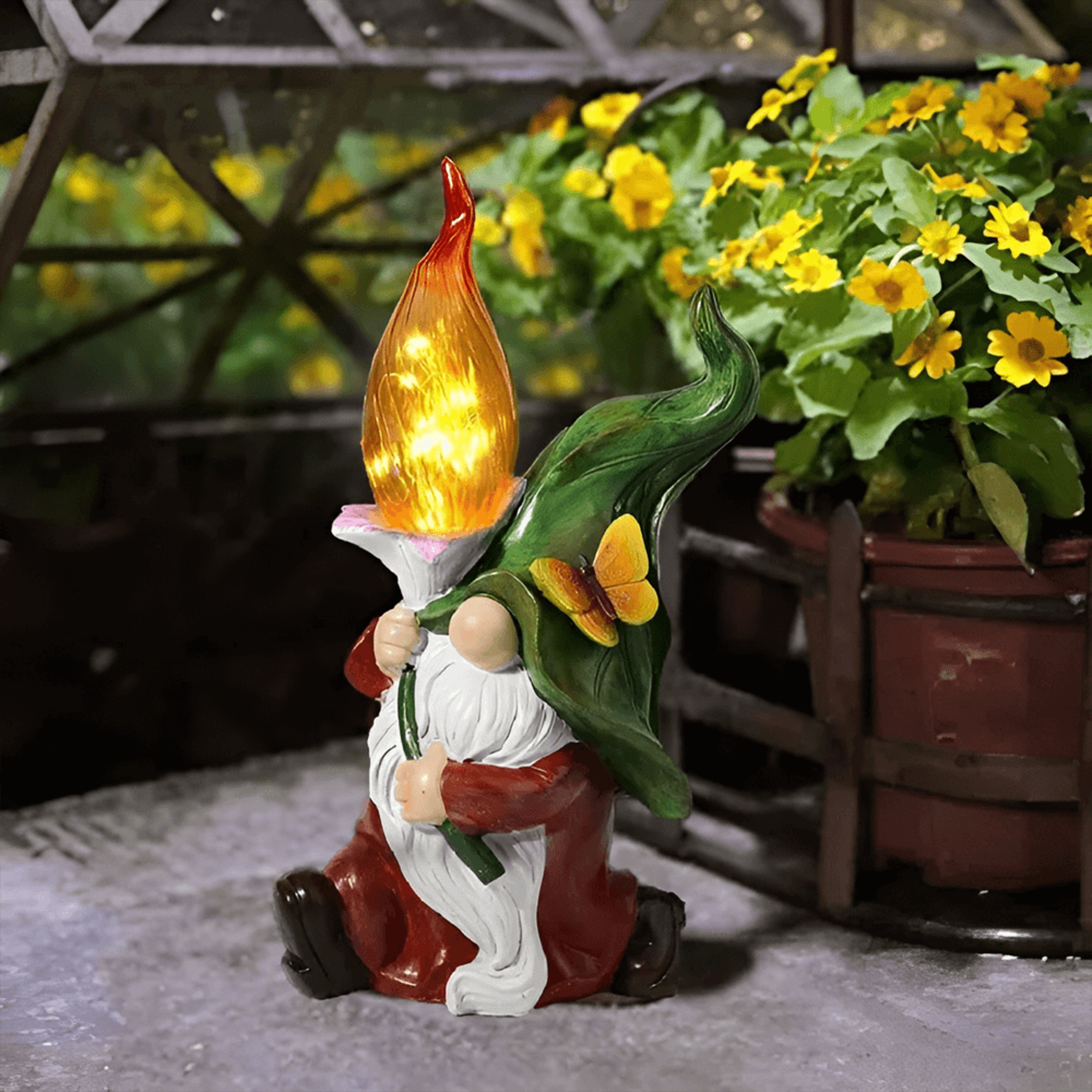 gardengnomesoutdoordecorationsjenkkig.png