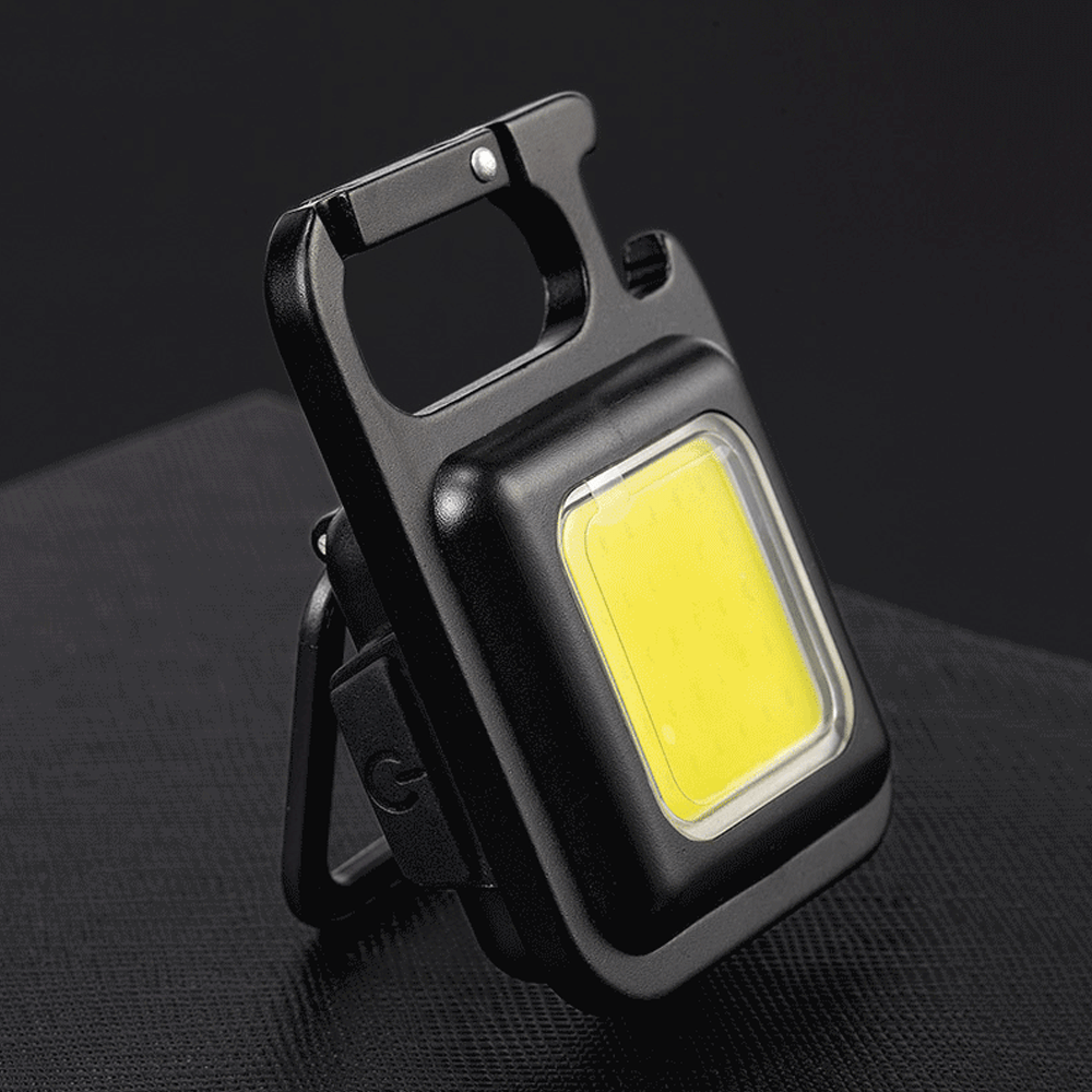 cobkeychainworklight3.png
