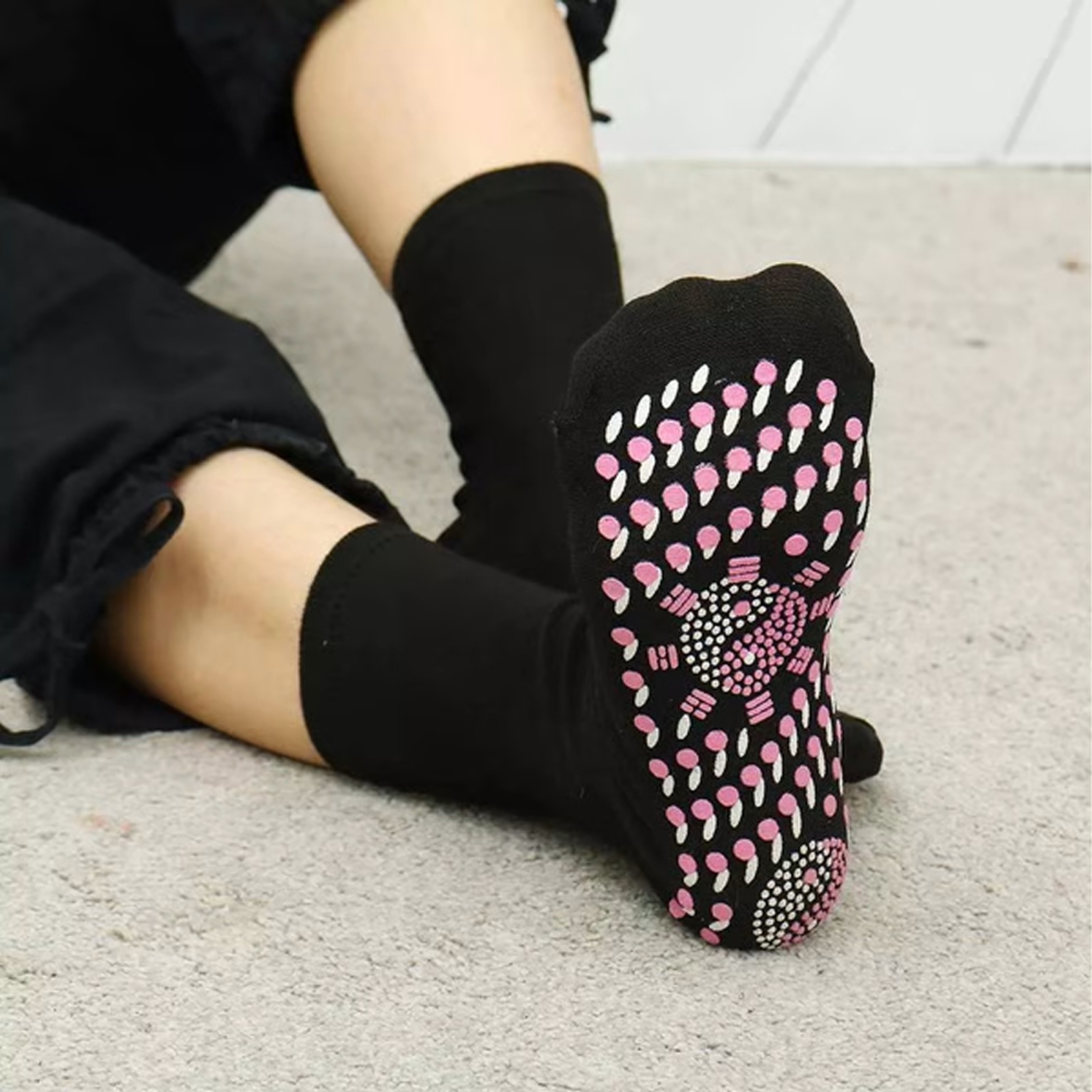tourmalinethermalcirculationselfheatingshapingsocks1.png
