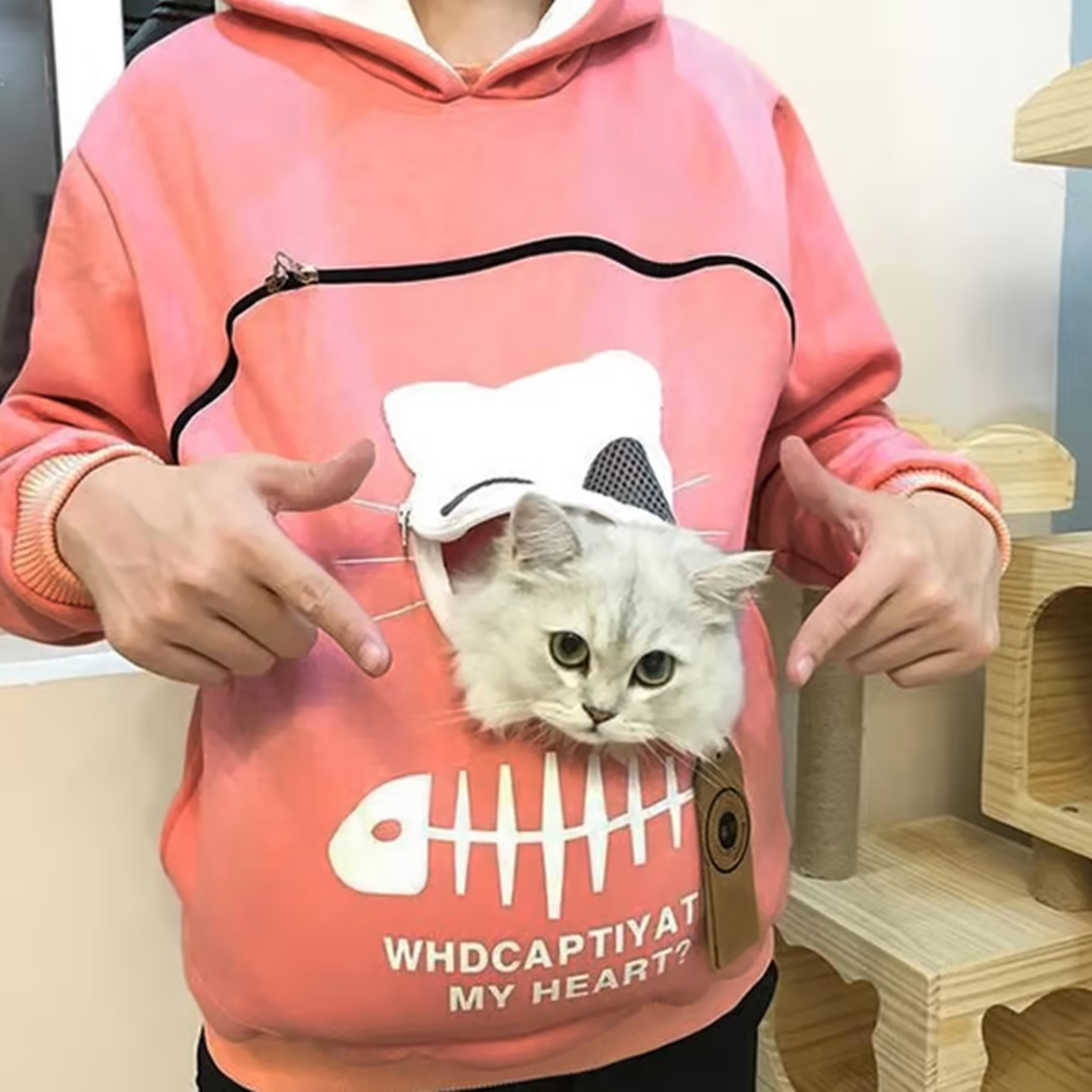 petpouchhoodie1.png
