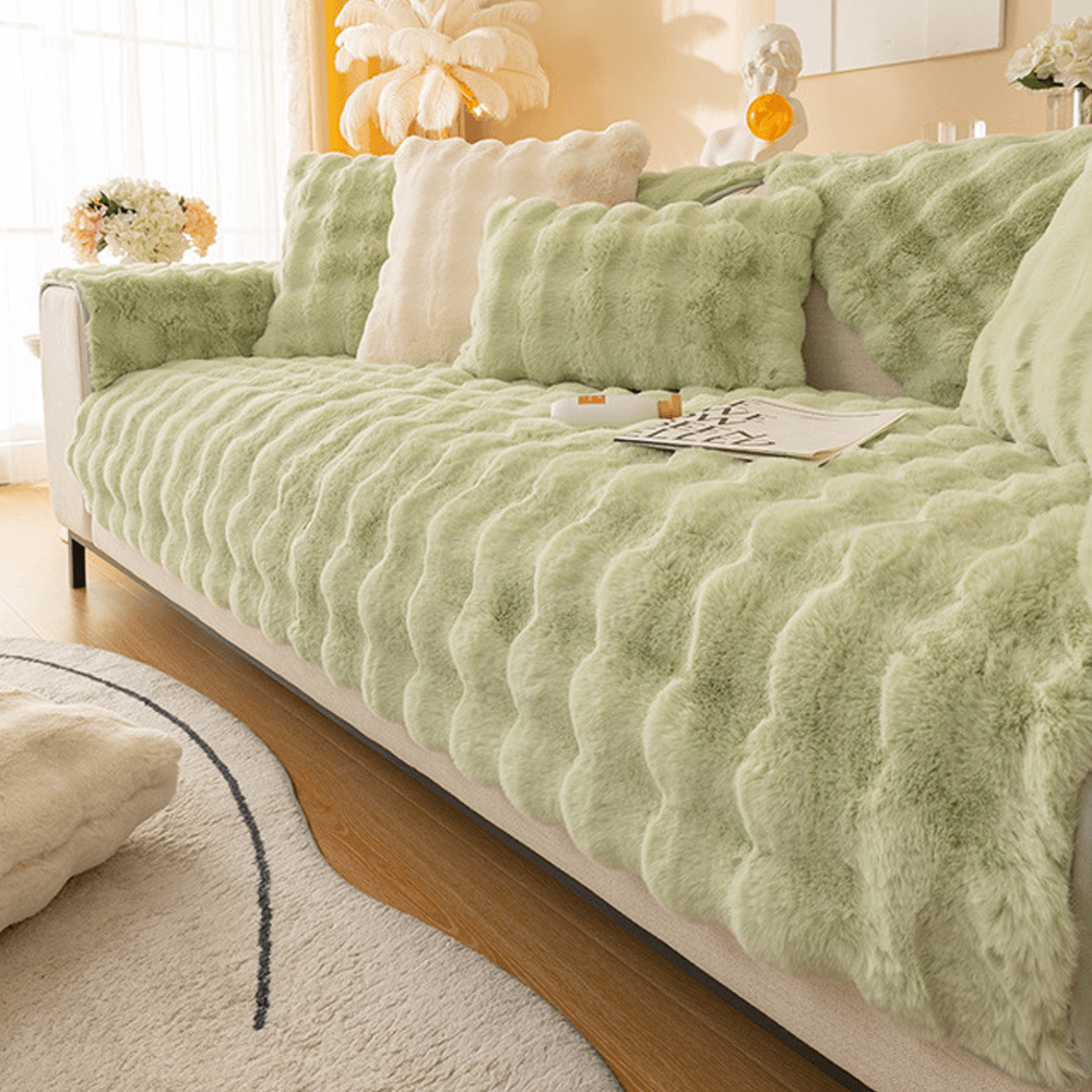 fluffynonslipplushcovergreen.png