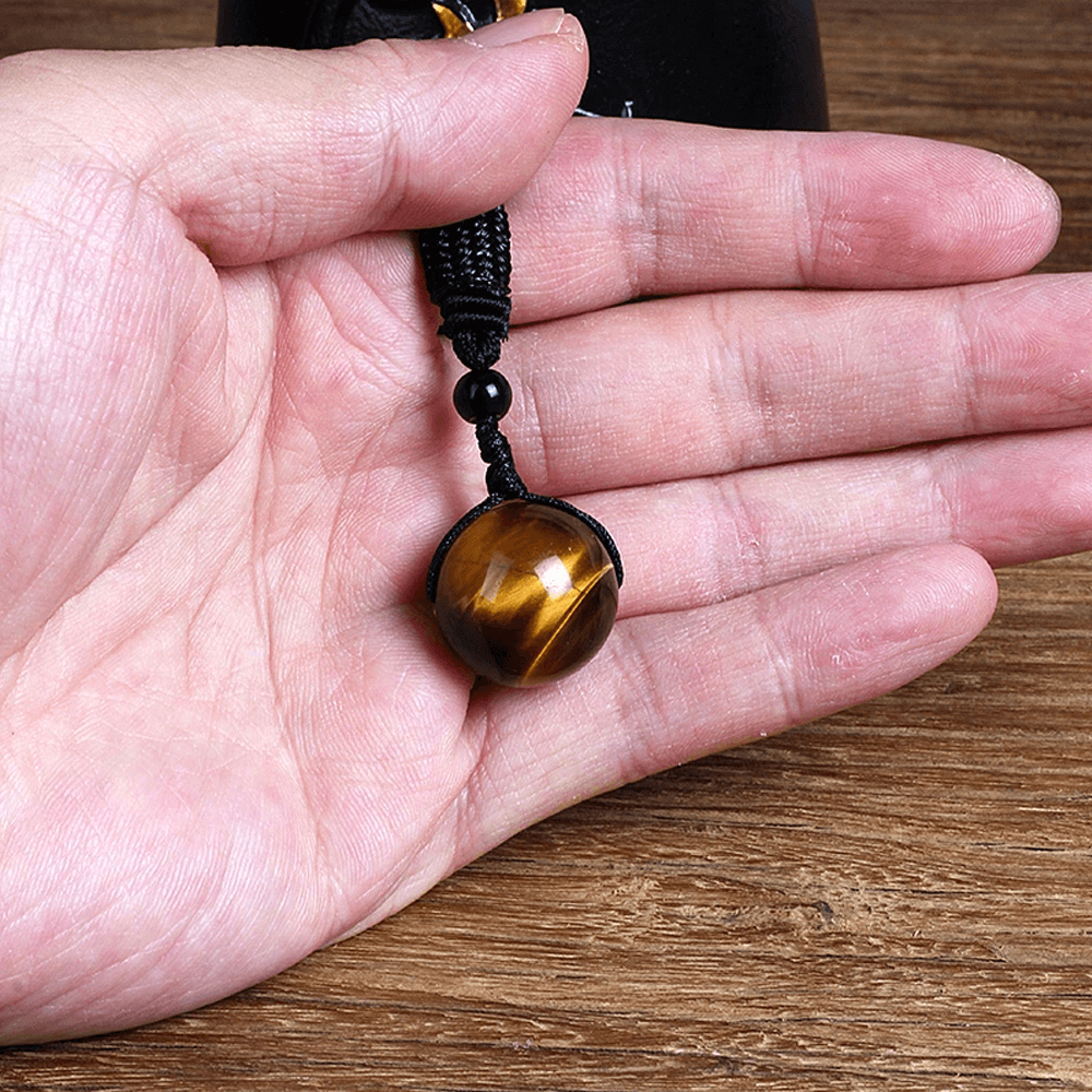 tigereyeronicnecklace1.png