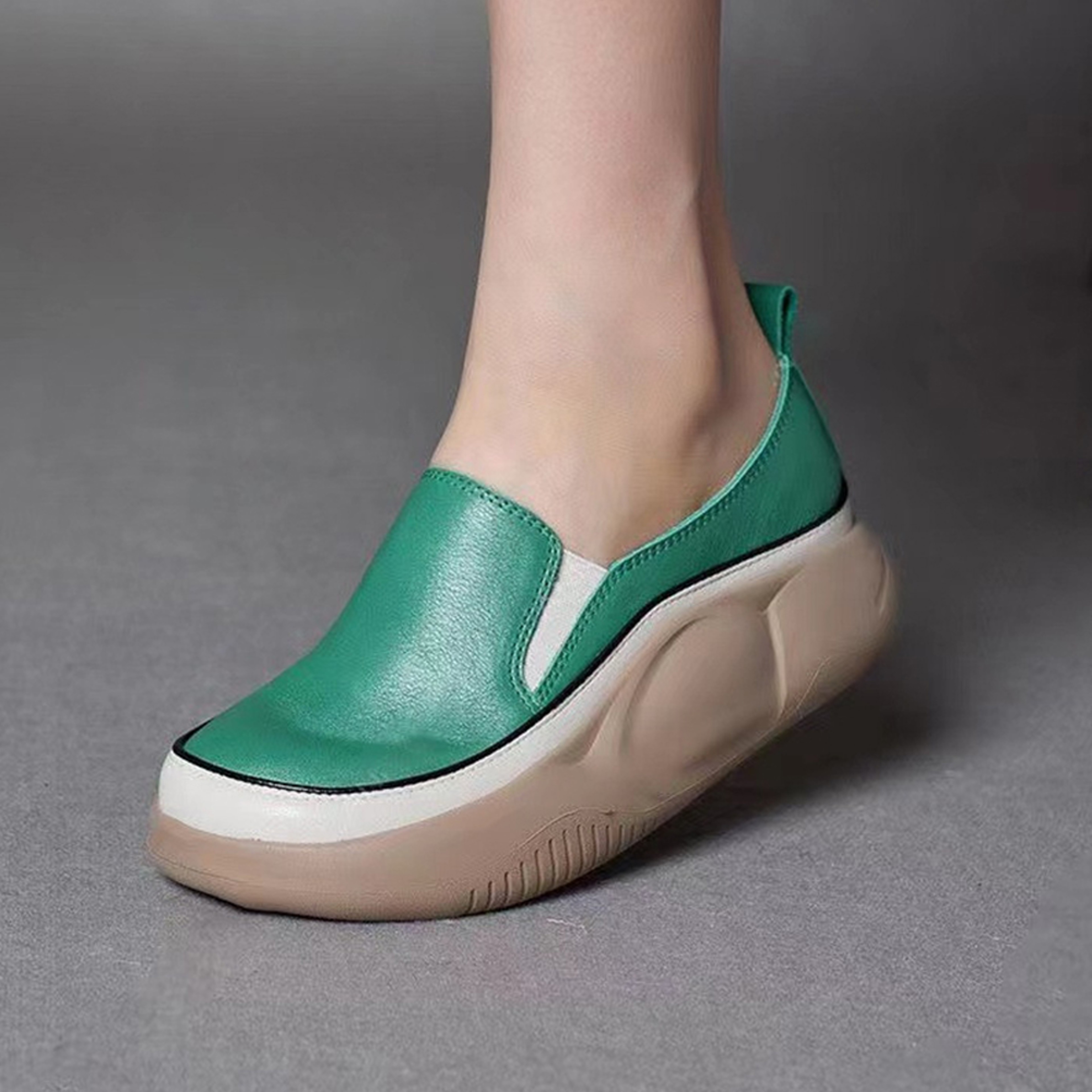 womenheighteningthicksoleshoes1.png