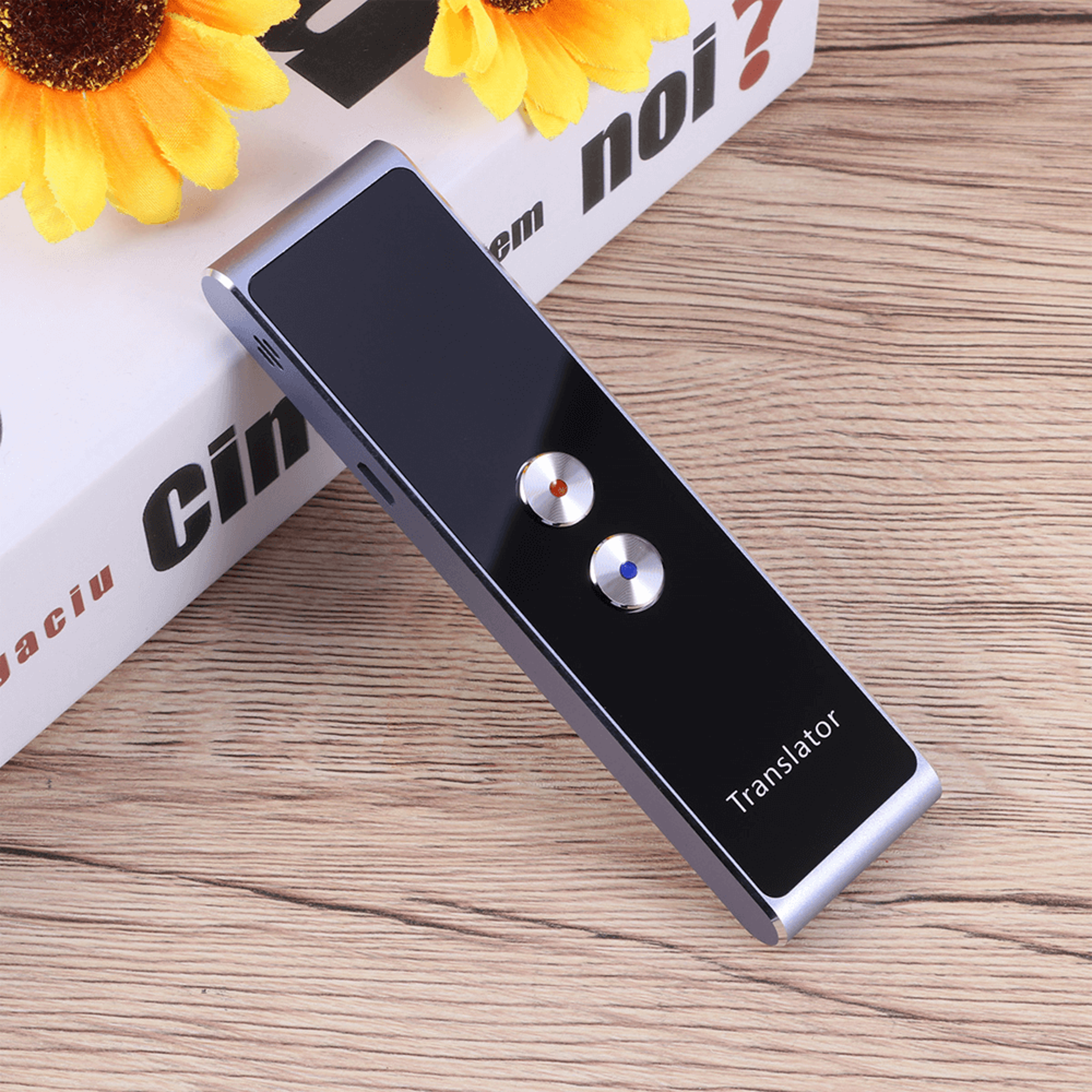 Pocket Size Multi-Language Portable Smart Voice Translator