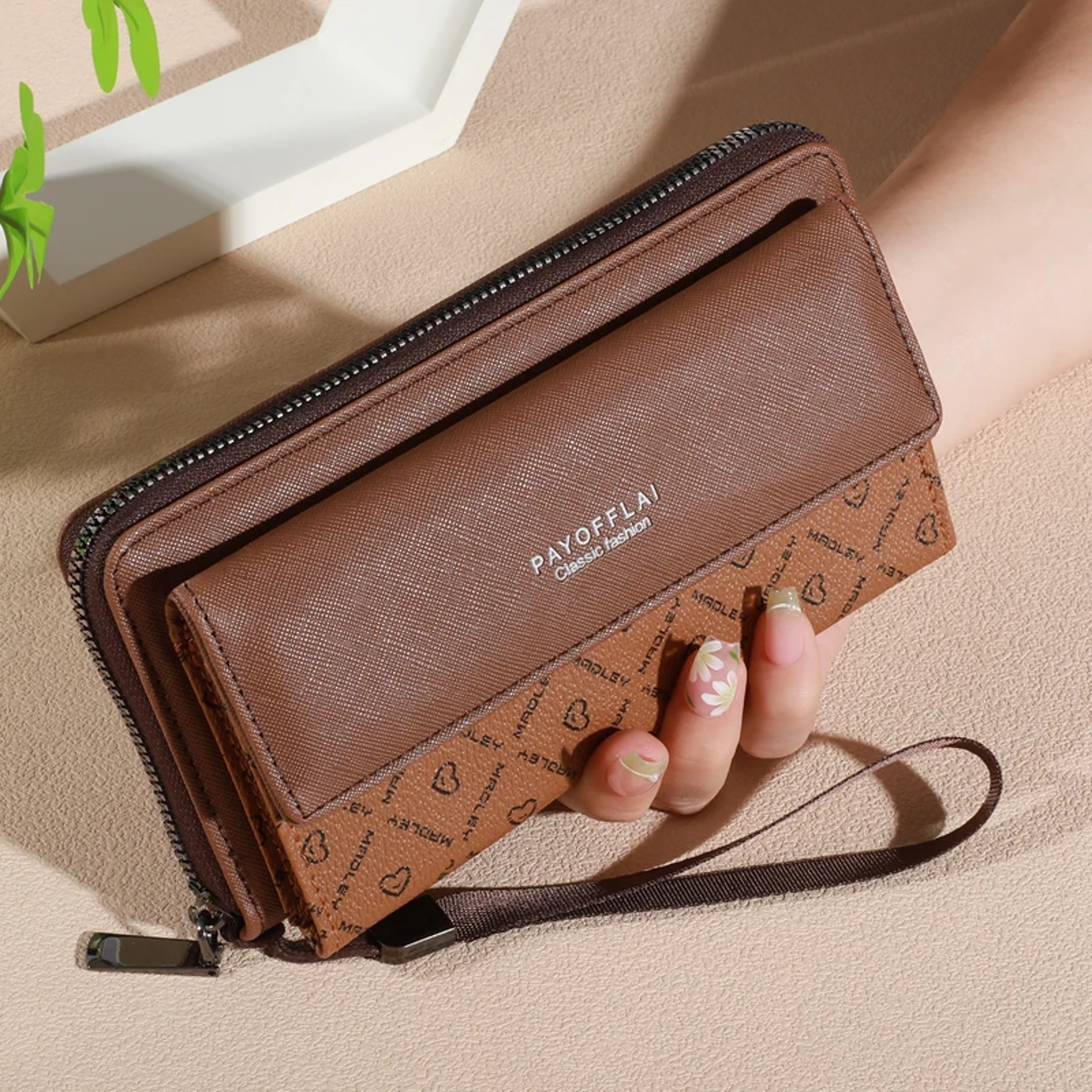 Classic Mens Faux Leather Wallet With Double Layer Snap Closure Zippered Card Holder  Photo Compart 4