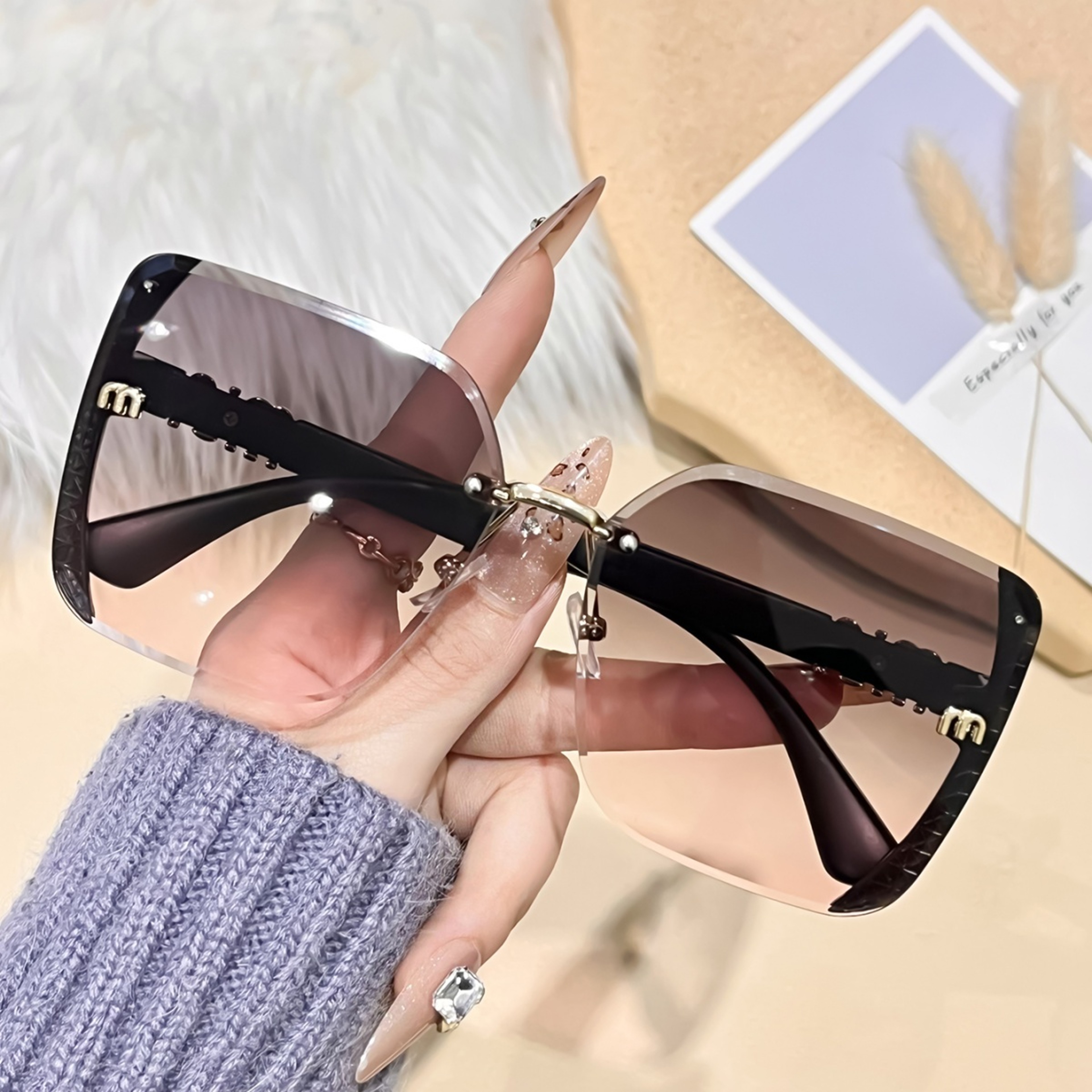 European And American Retro Style Womens Fashionable UV Protection Sunglasses 4