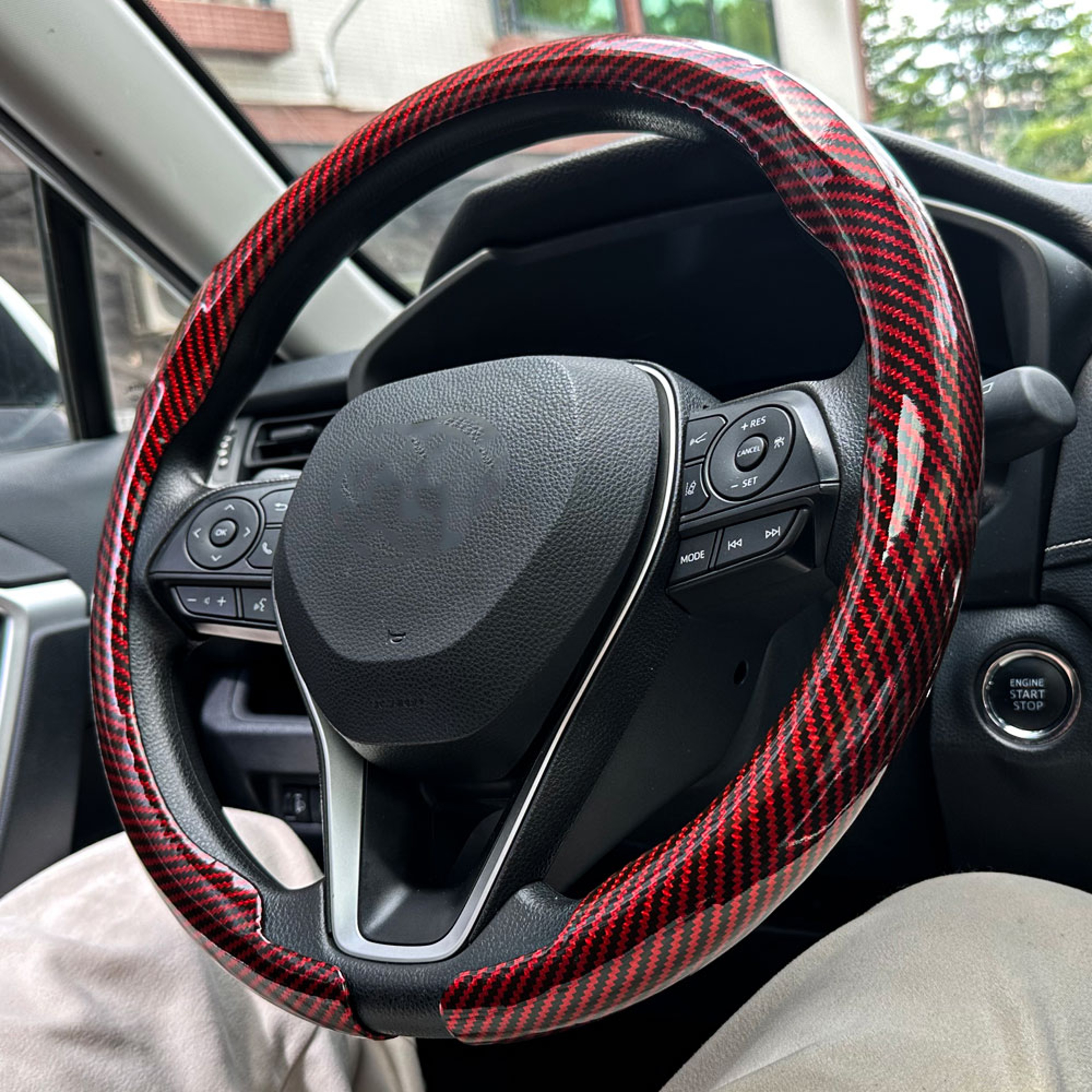 LuxeGrip Carbon Fiber Steering Wheel Cover Non Slip Breathable Luxury Auto Accessory 1