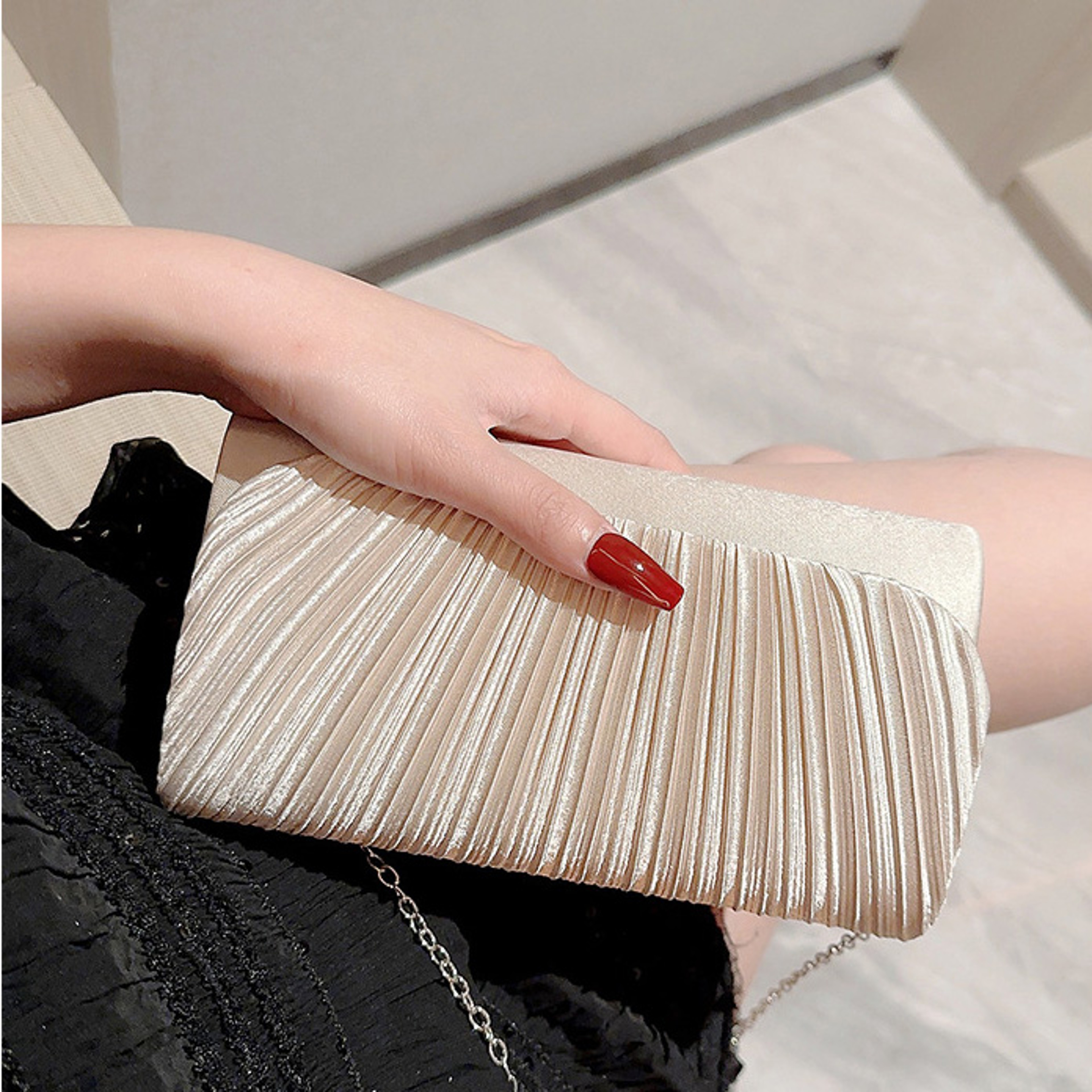 Elegant One Shoulder Crossbody Bag Fashionable Luxury Evening Clutch For Parties 3