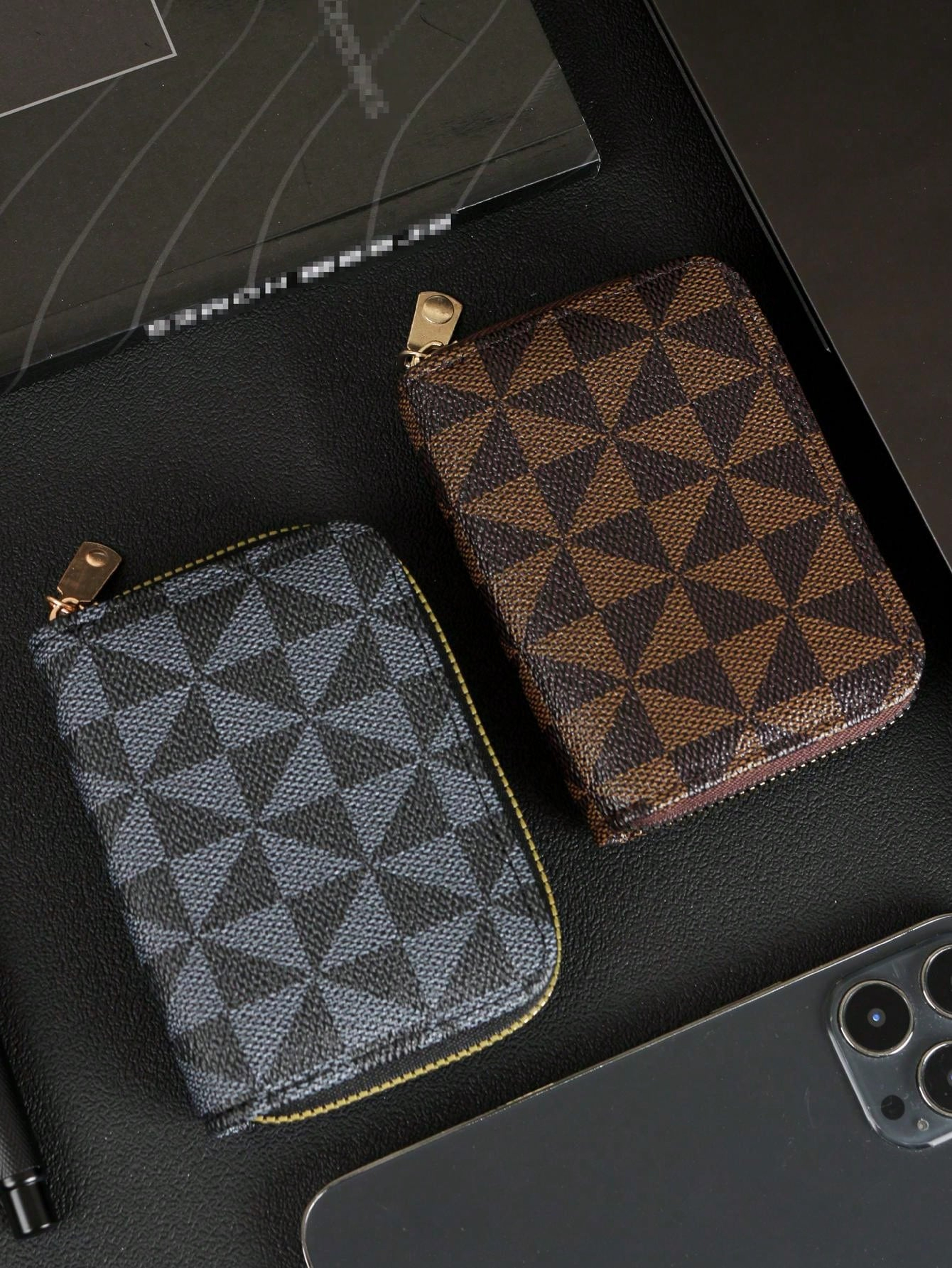 Vintage Zipper Card Holder Wallet Stylish Checkered Pattern Compact  Lightweight For Men And Women 0