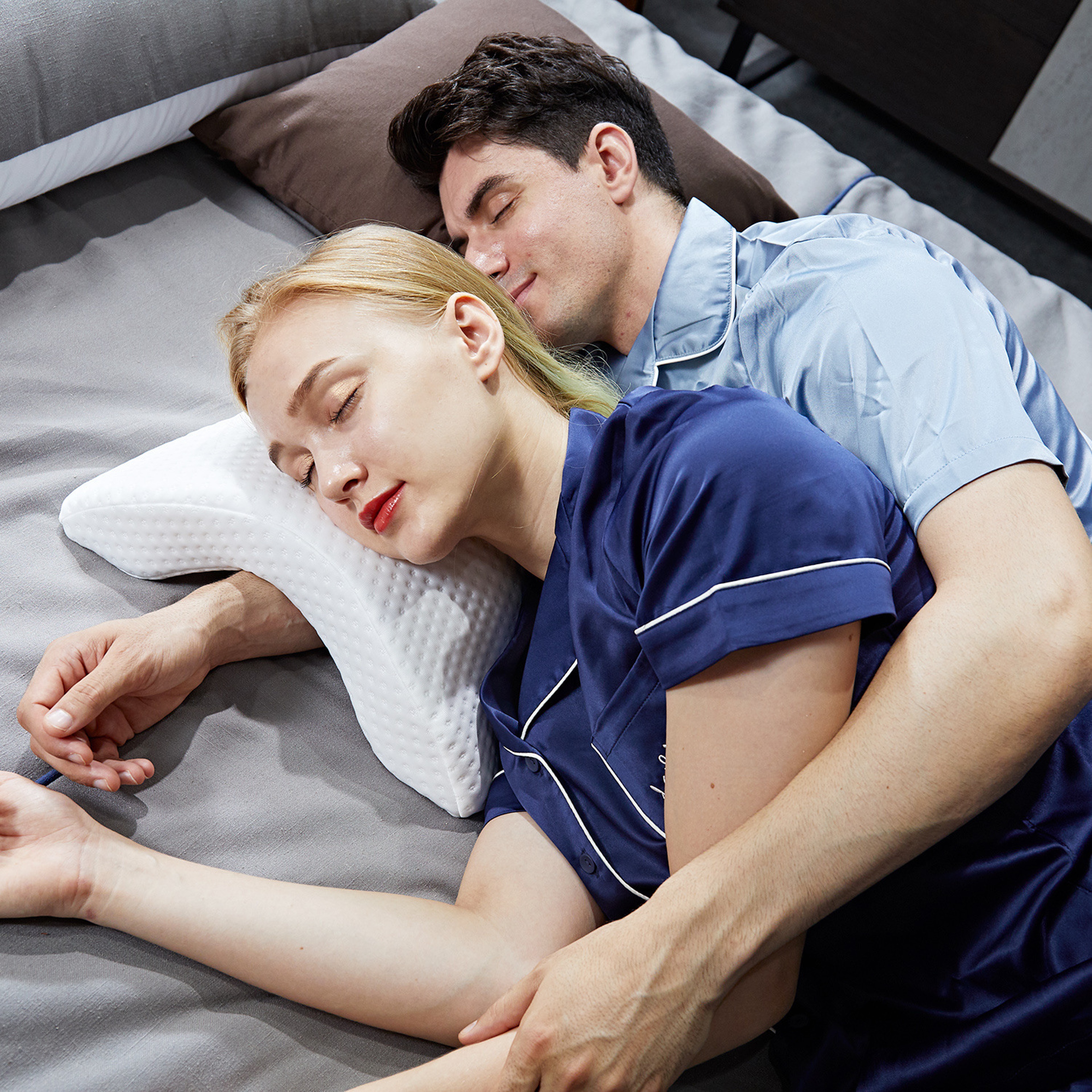 Memory Foam Pillow Pressure Relief Cuddle Pillow For Couples Slow Rebound And Comfortable Travel Cu 1