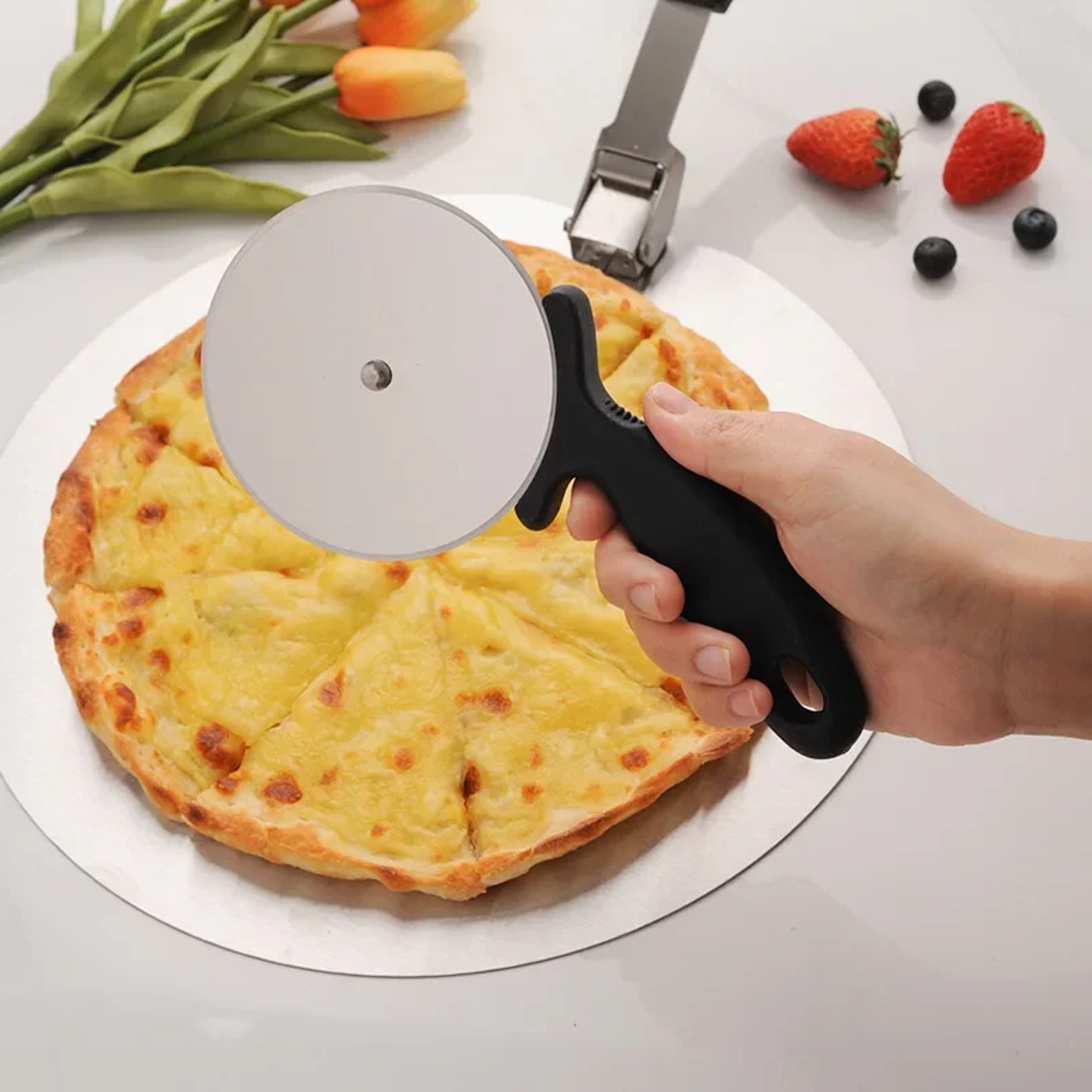 Stainless Steel Pizza Cutter Wheel Versatile Pastry Roller Knife For Baking And Pizza 3