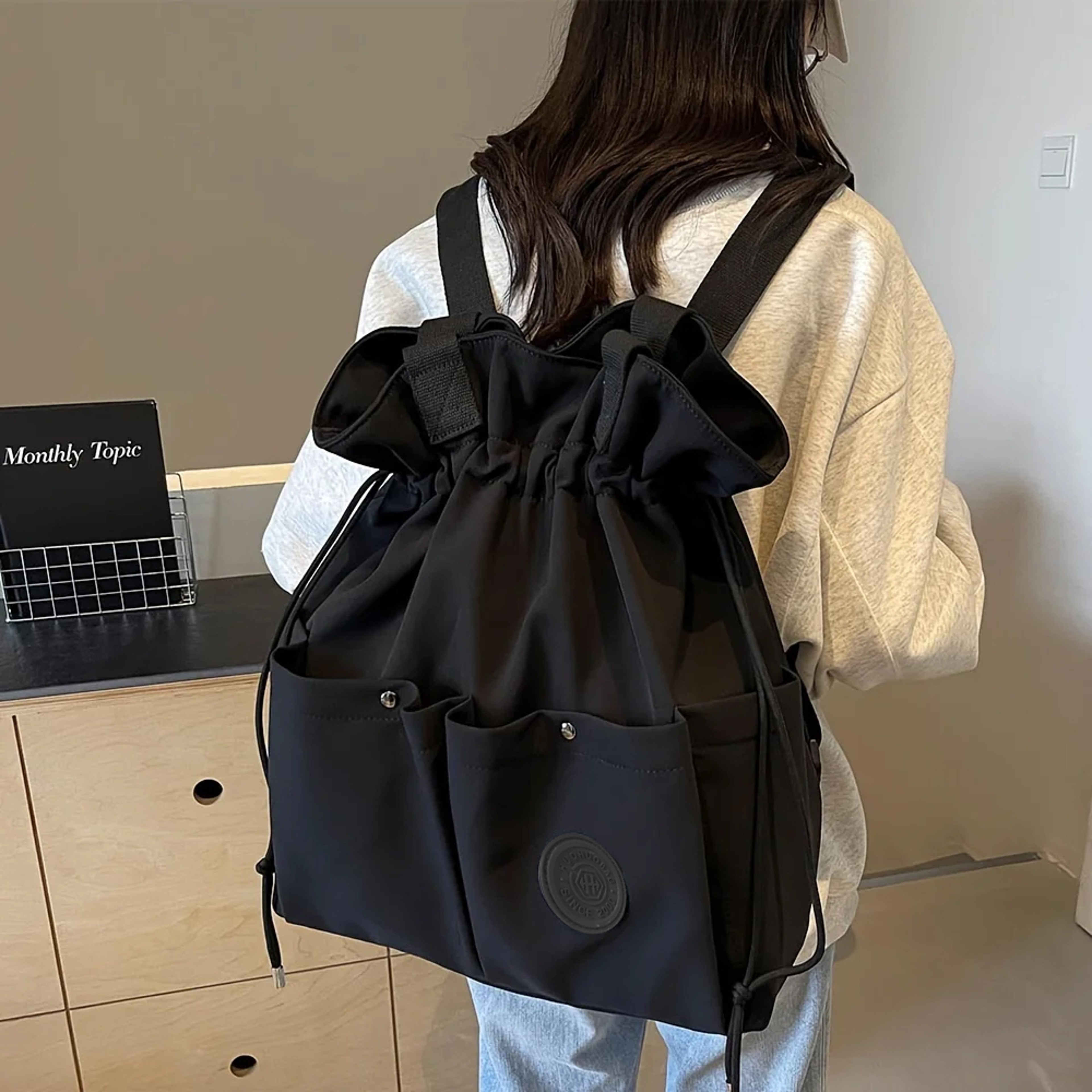 Large Capacity Shoulder Backpack Stylish Commuter Bag for Daily Use – view 1