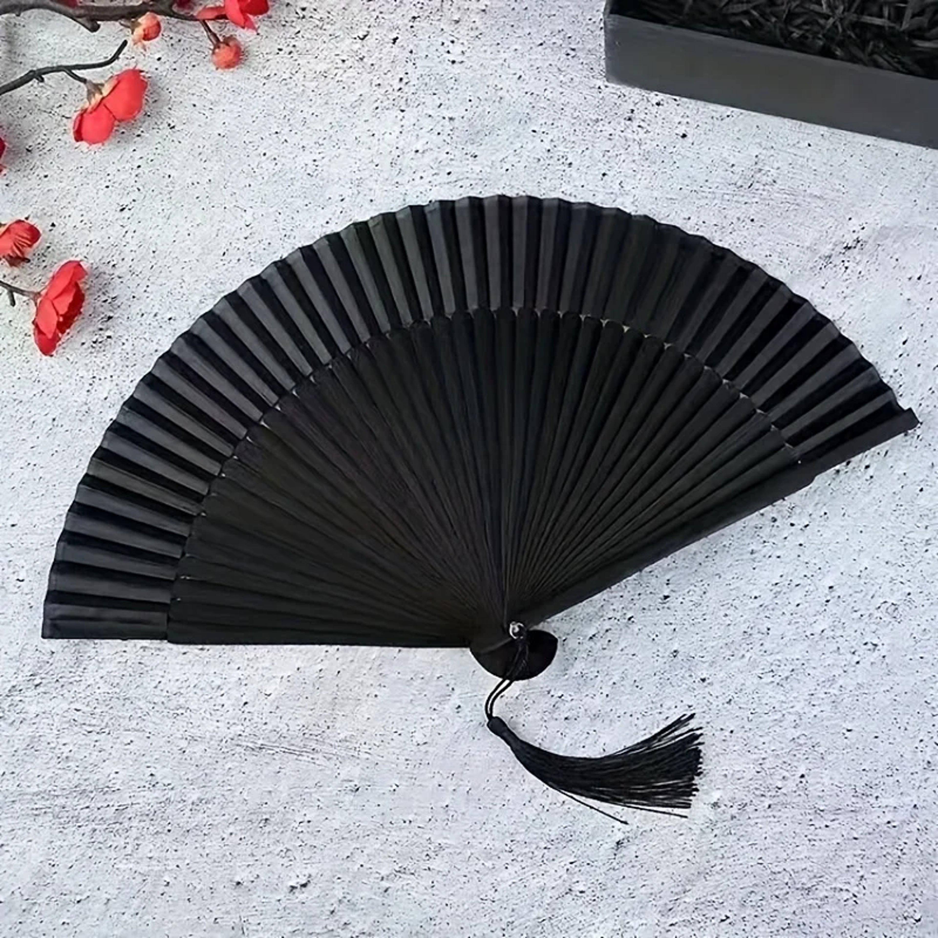 Vintage Black Bamboo Folding Fan Handmade Retro Design For Elegance  Cool Comfort 0