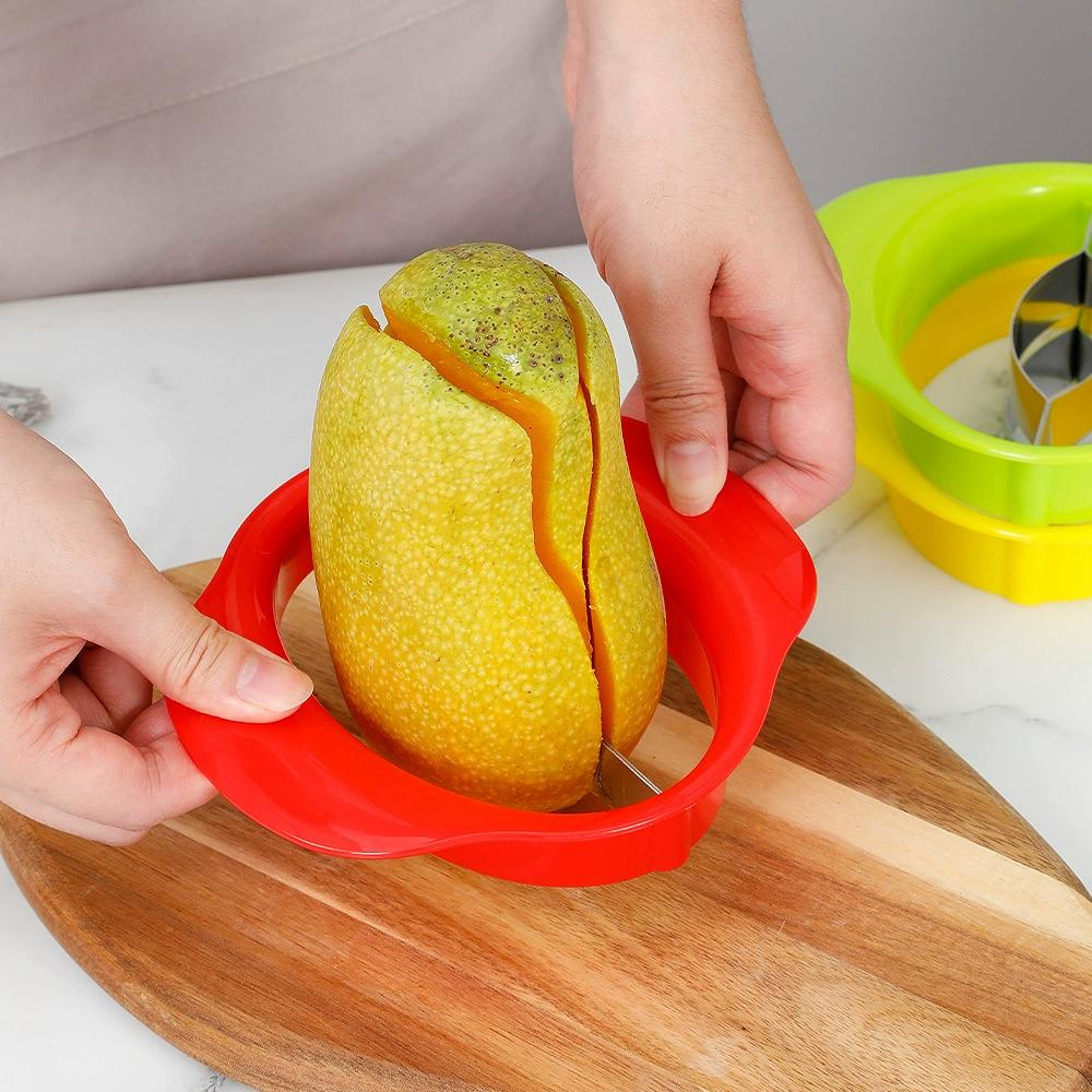 Ergonomic Mango Peeler Slicer with Pit Remover Tool for Quick Fruit Prep – view 5
