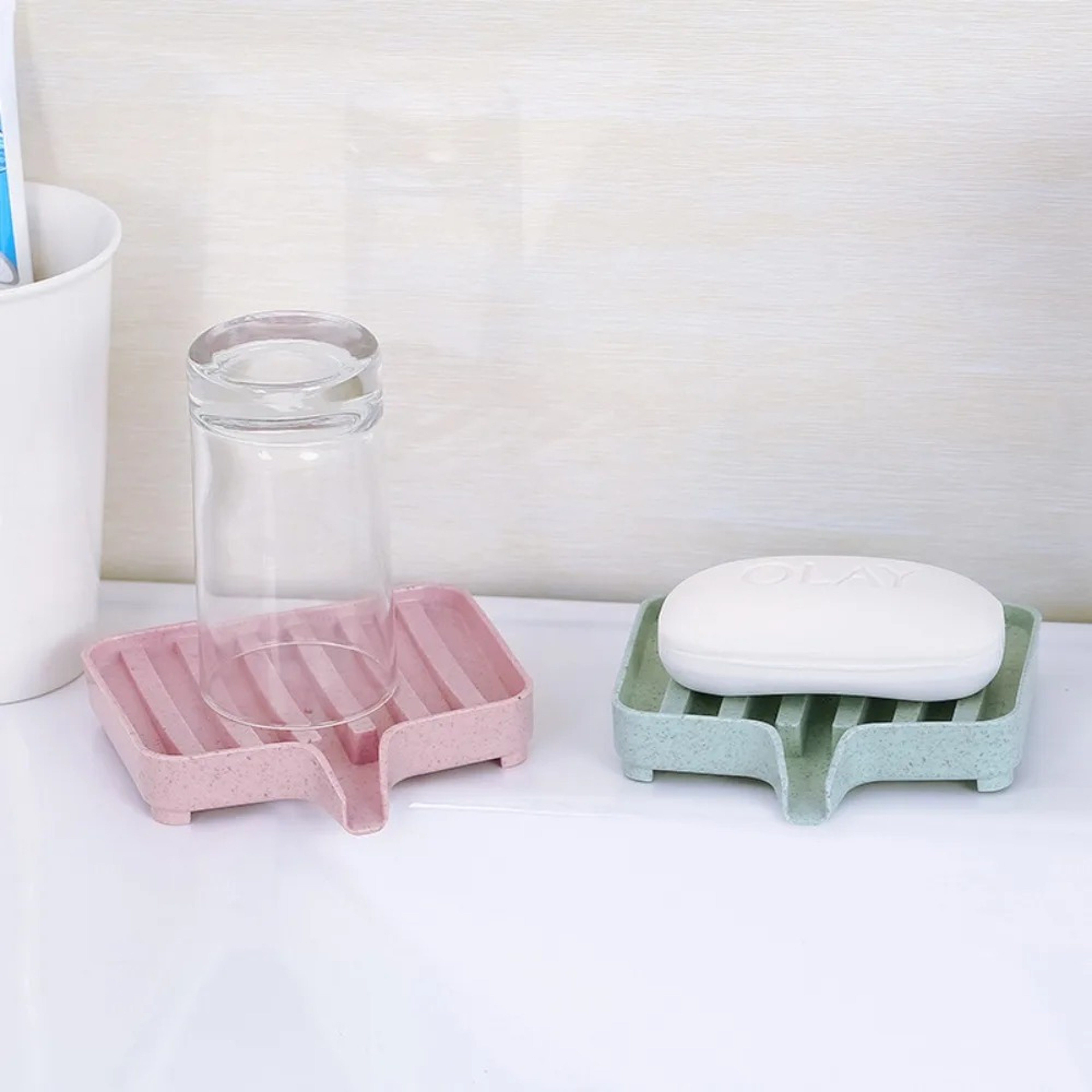 Space Saving Self Draining Soap Dish For Bathroom And Kitchen 0