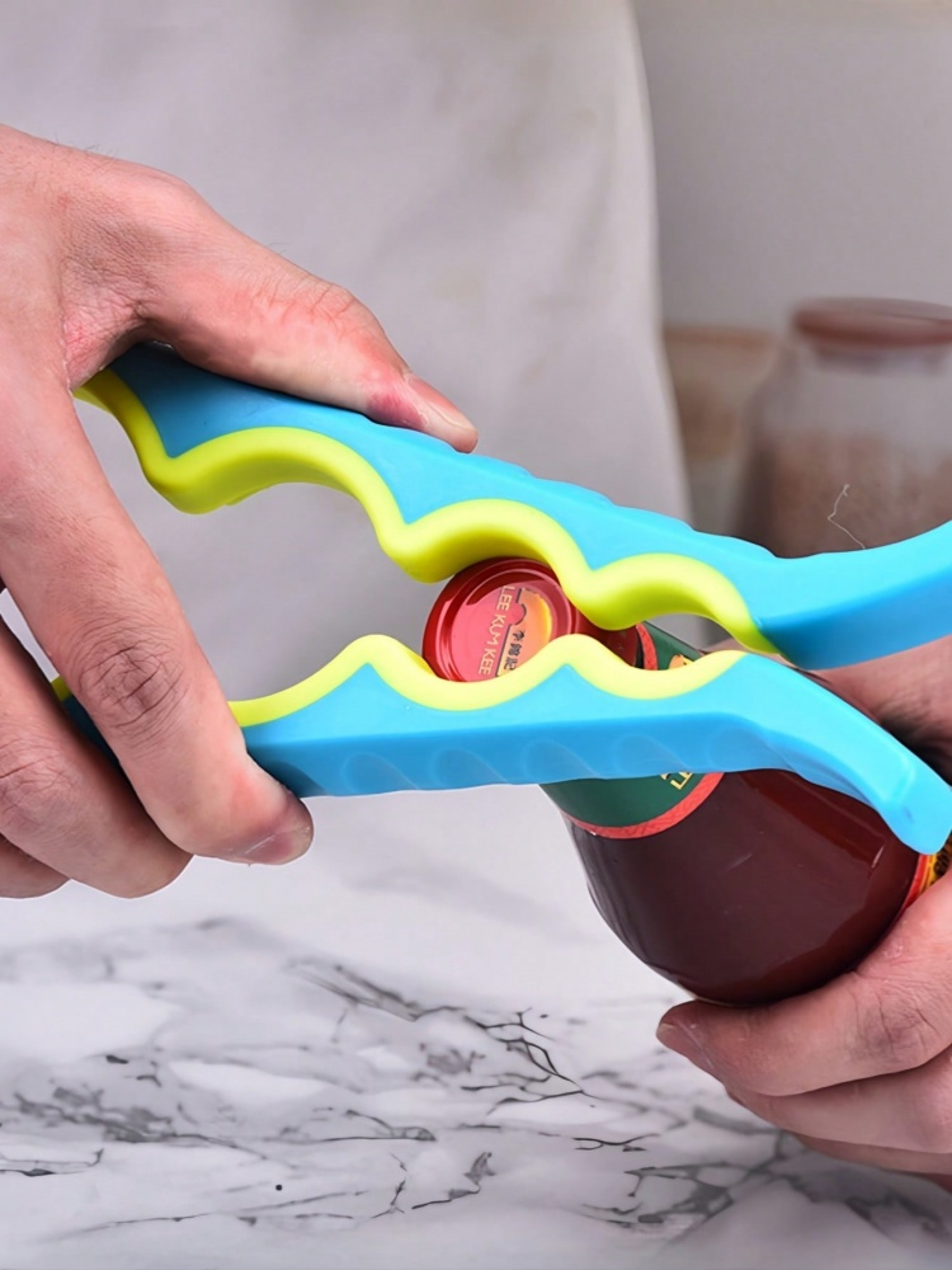 Easy Grip Multifunctional Jar Opener And Bottle Opener 3